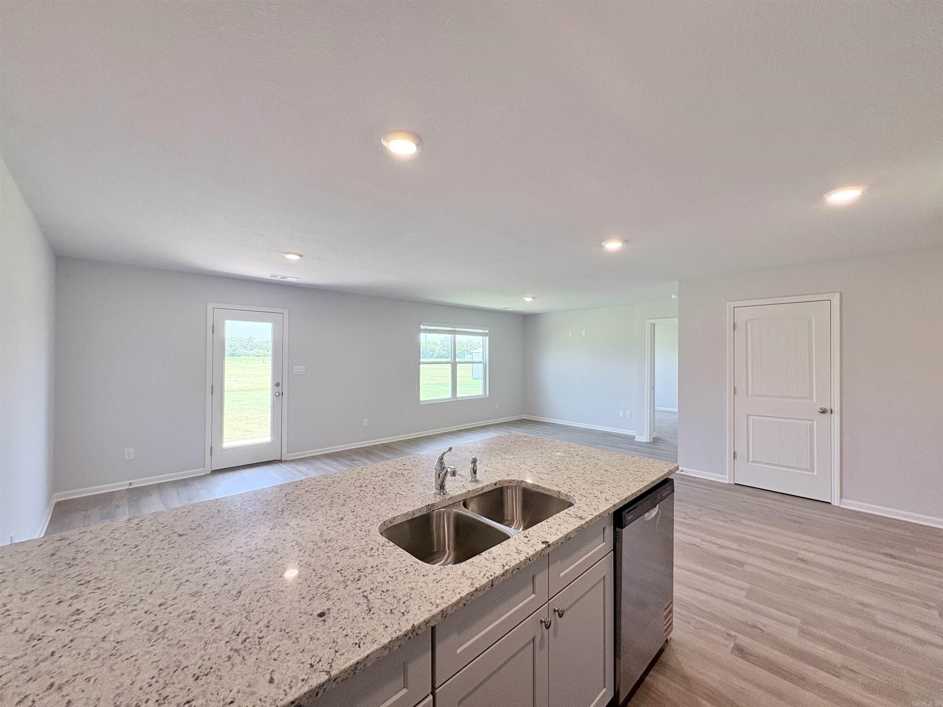 103 Terry Drive Property Photo 3