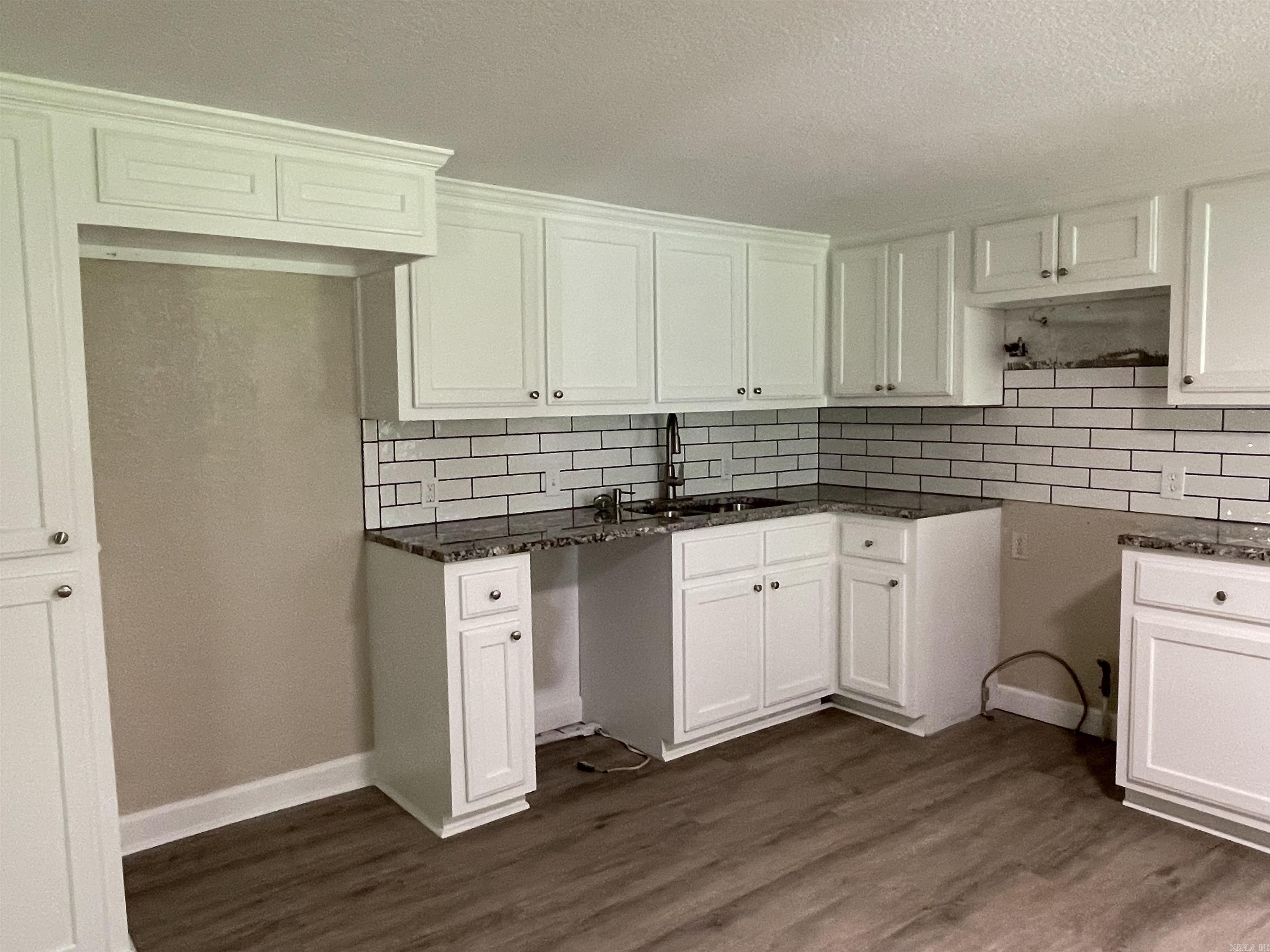 395 Wood Grove Lane Property Photo 17
