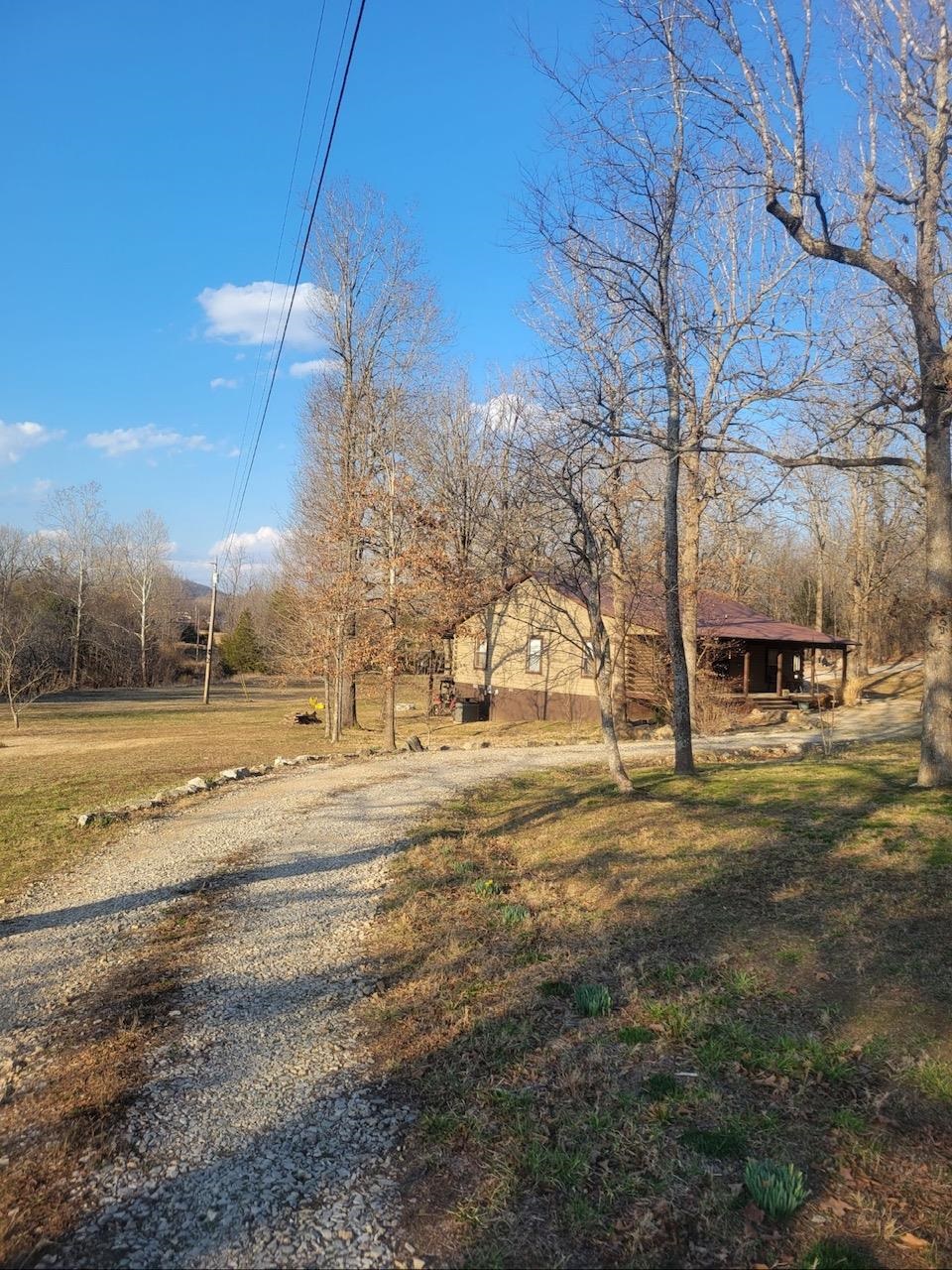 122 Runway Lane Property Photo 6