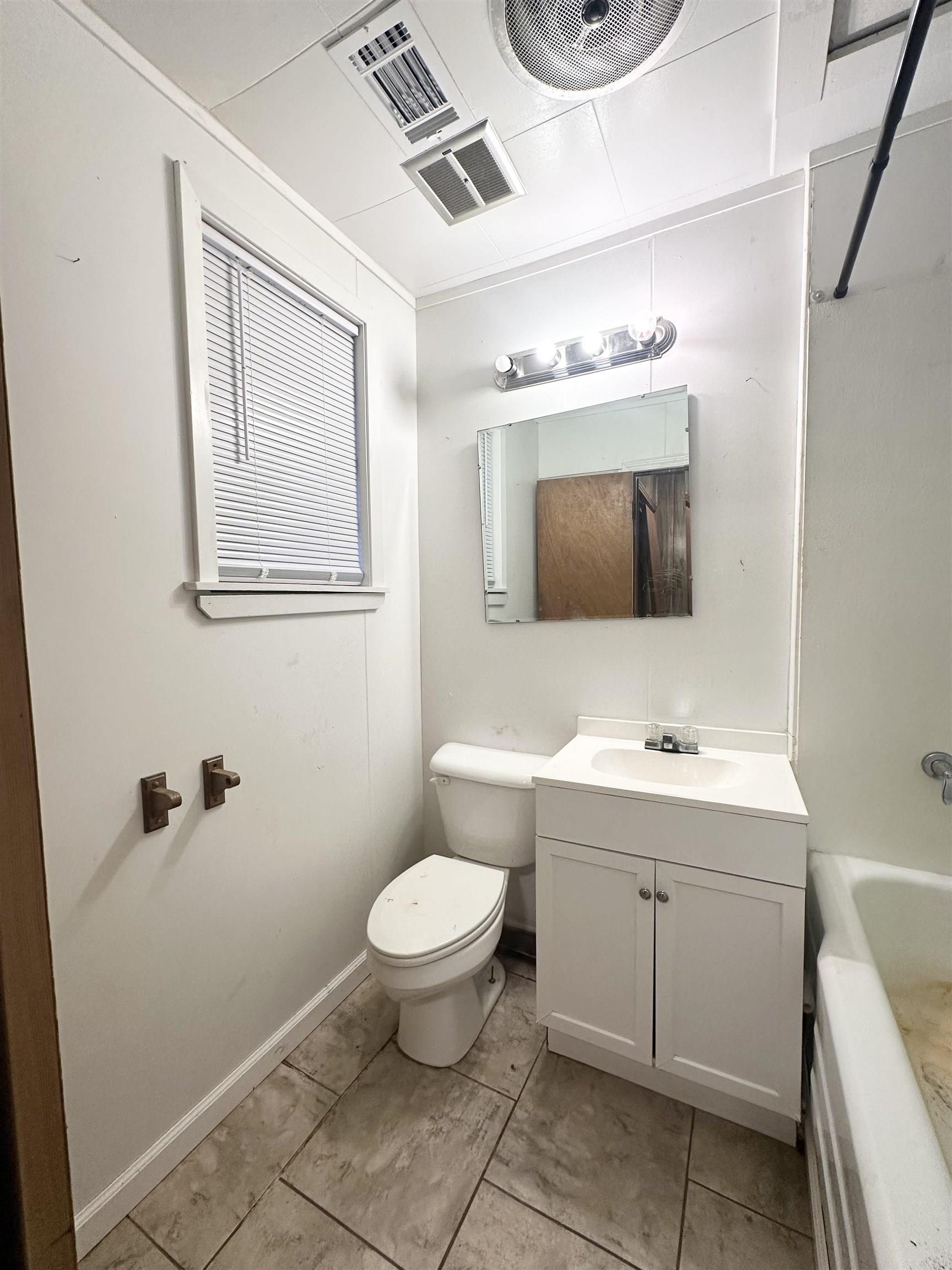 5709 Sulphur Springs Rd. Property Photo 8