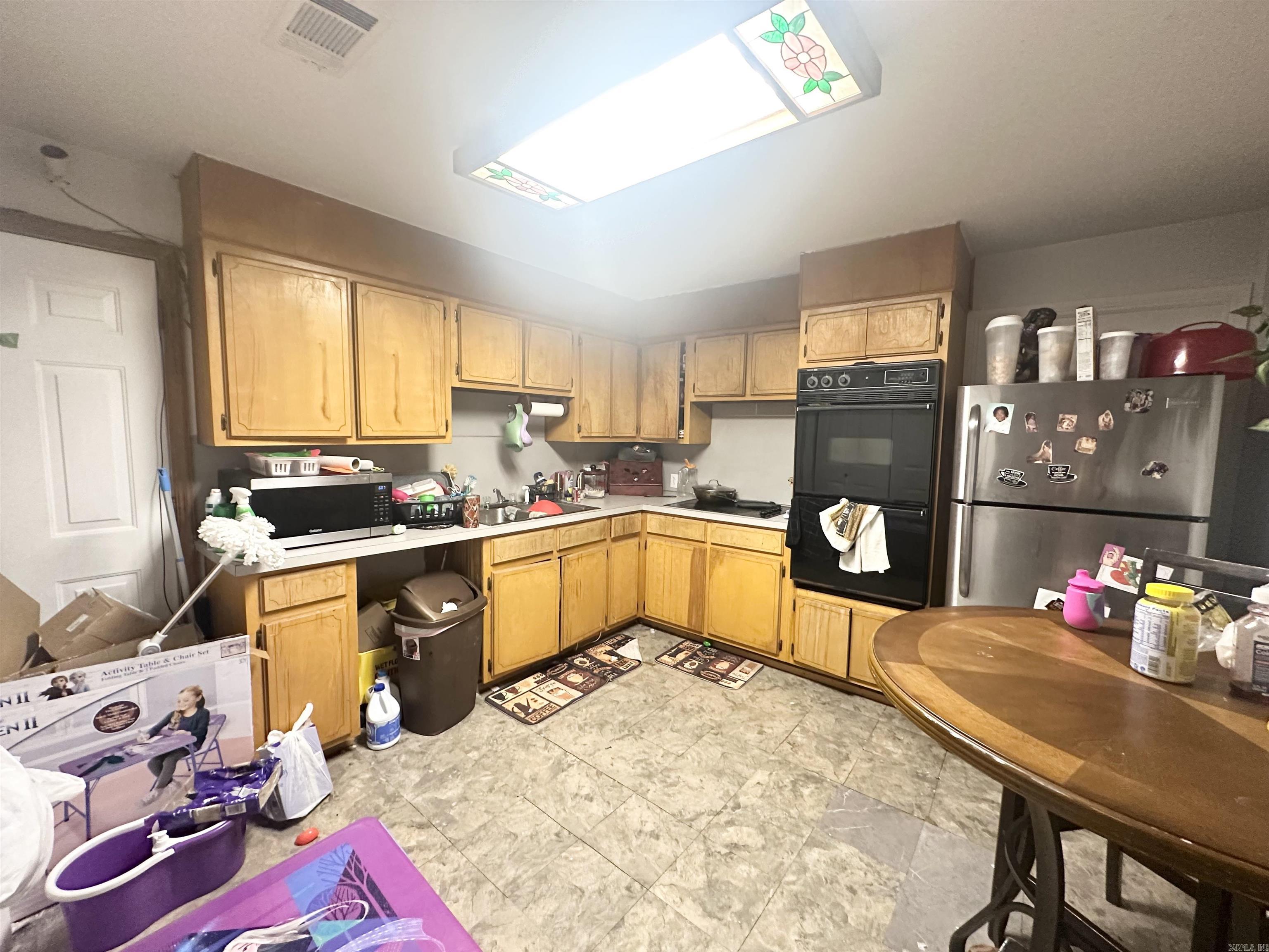 11 School St. Property Photo 3
