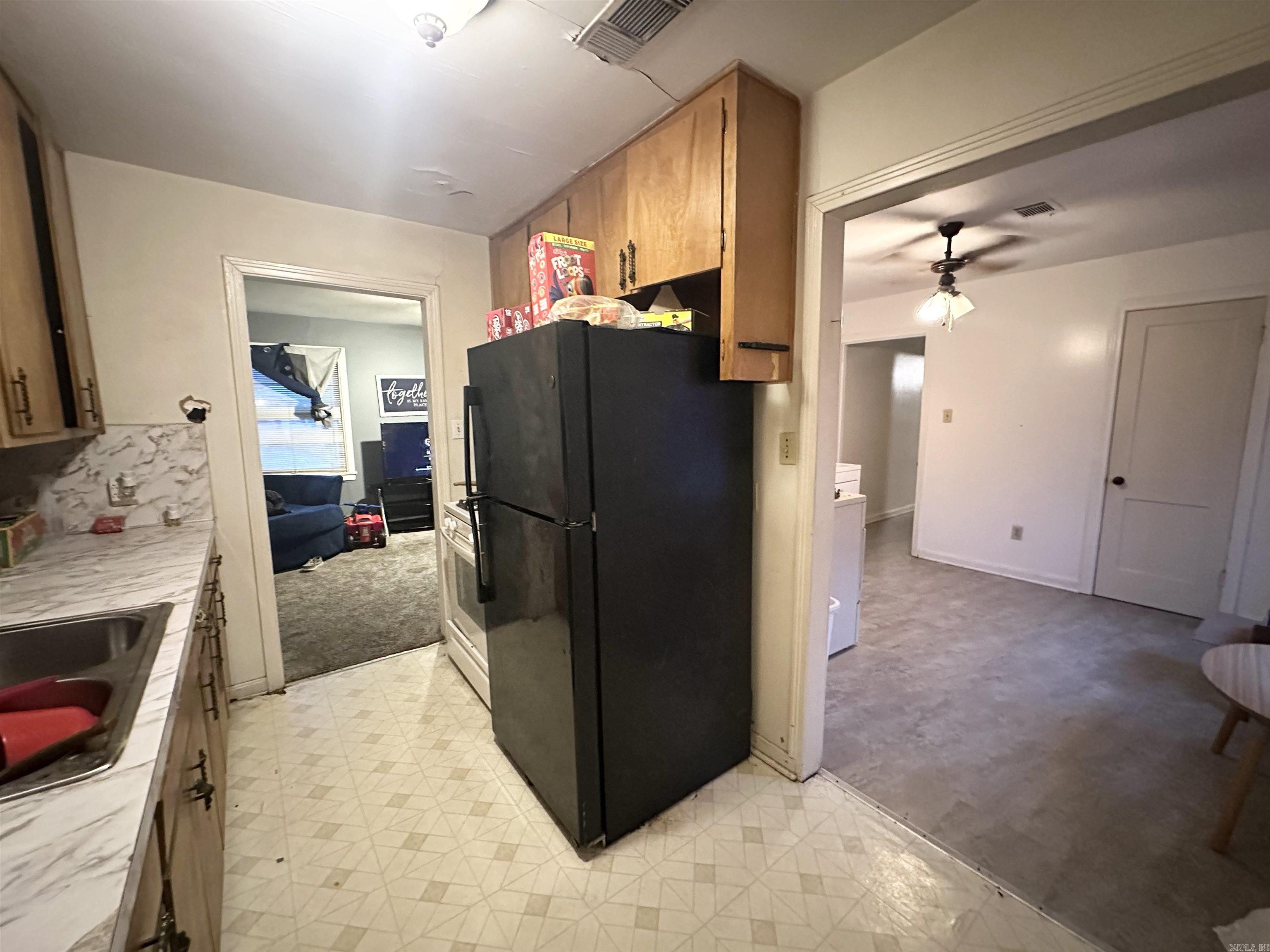 16 Shirley St. Property Photo 3
