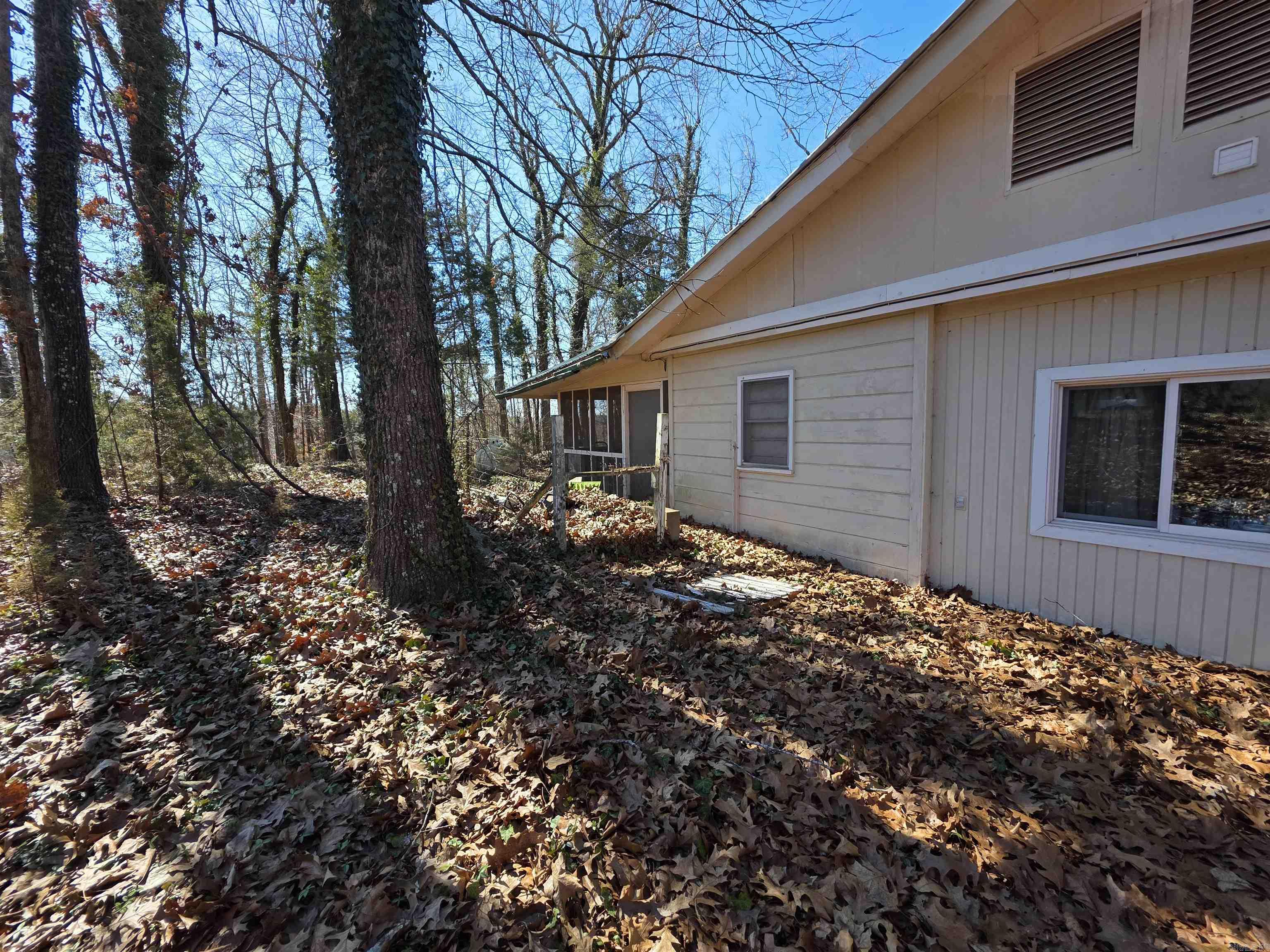 42 Pontiac Road Property Photo 7