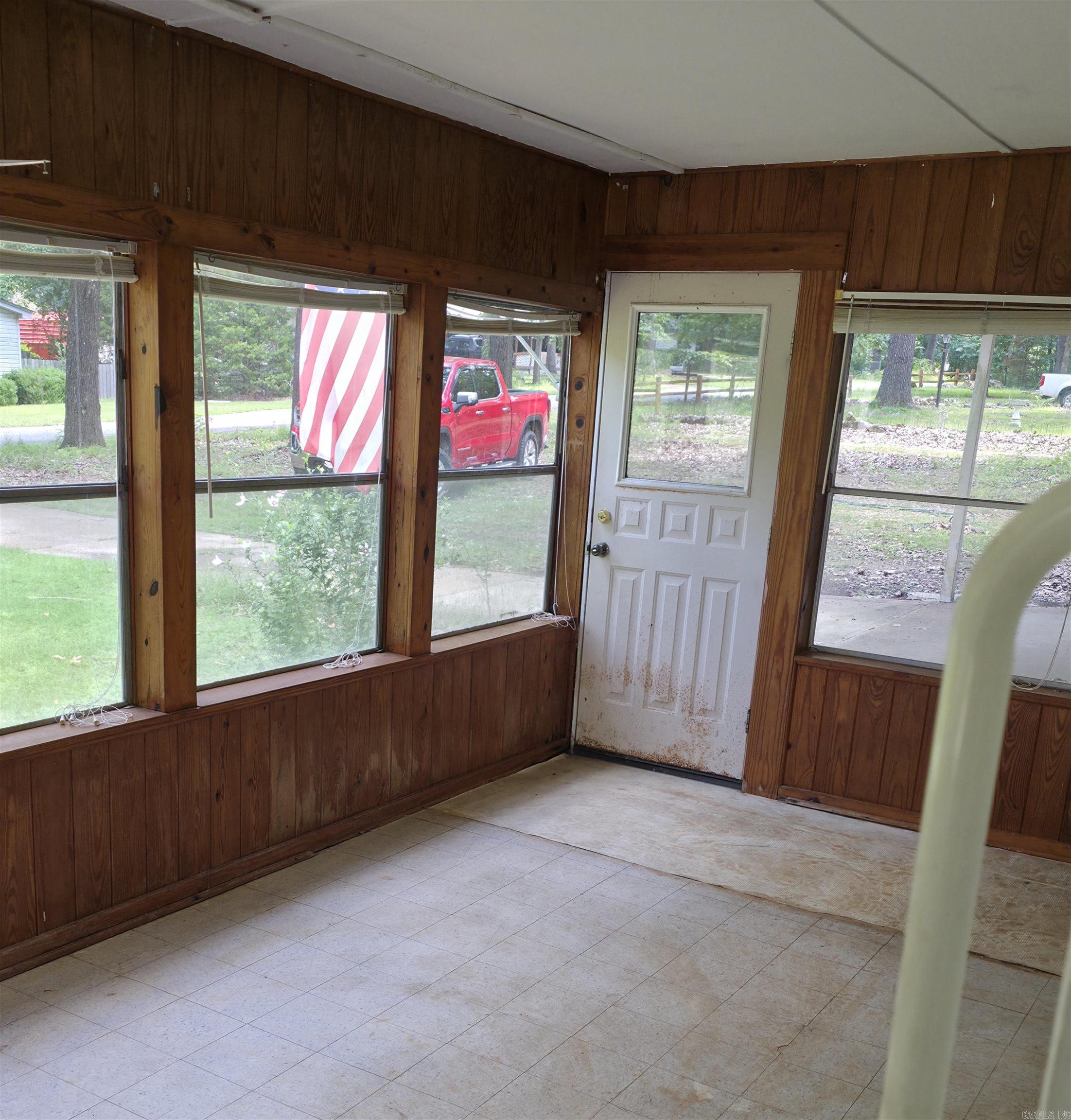 42 Pontiac Road Property Photo 31