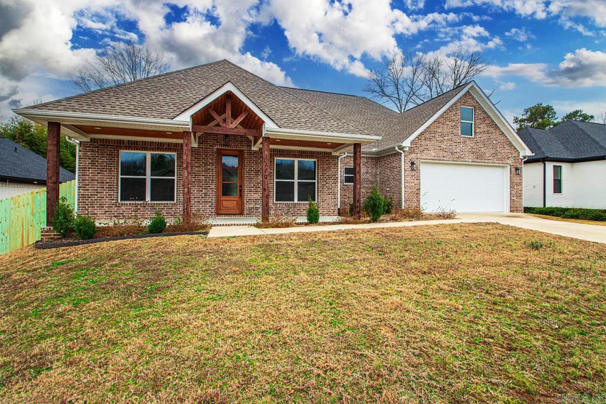 110 Harmony Village Drive Property Photo 1