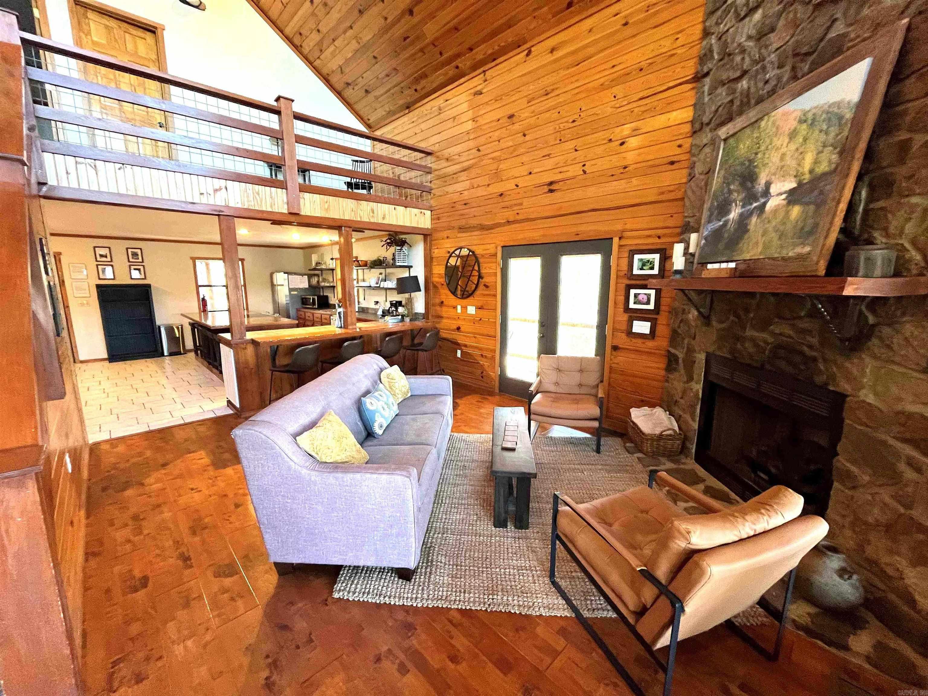 26007516 Property Photo 13