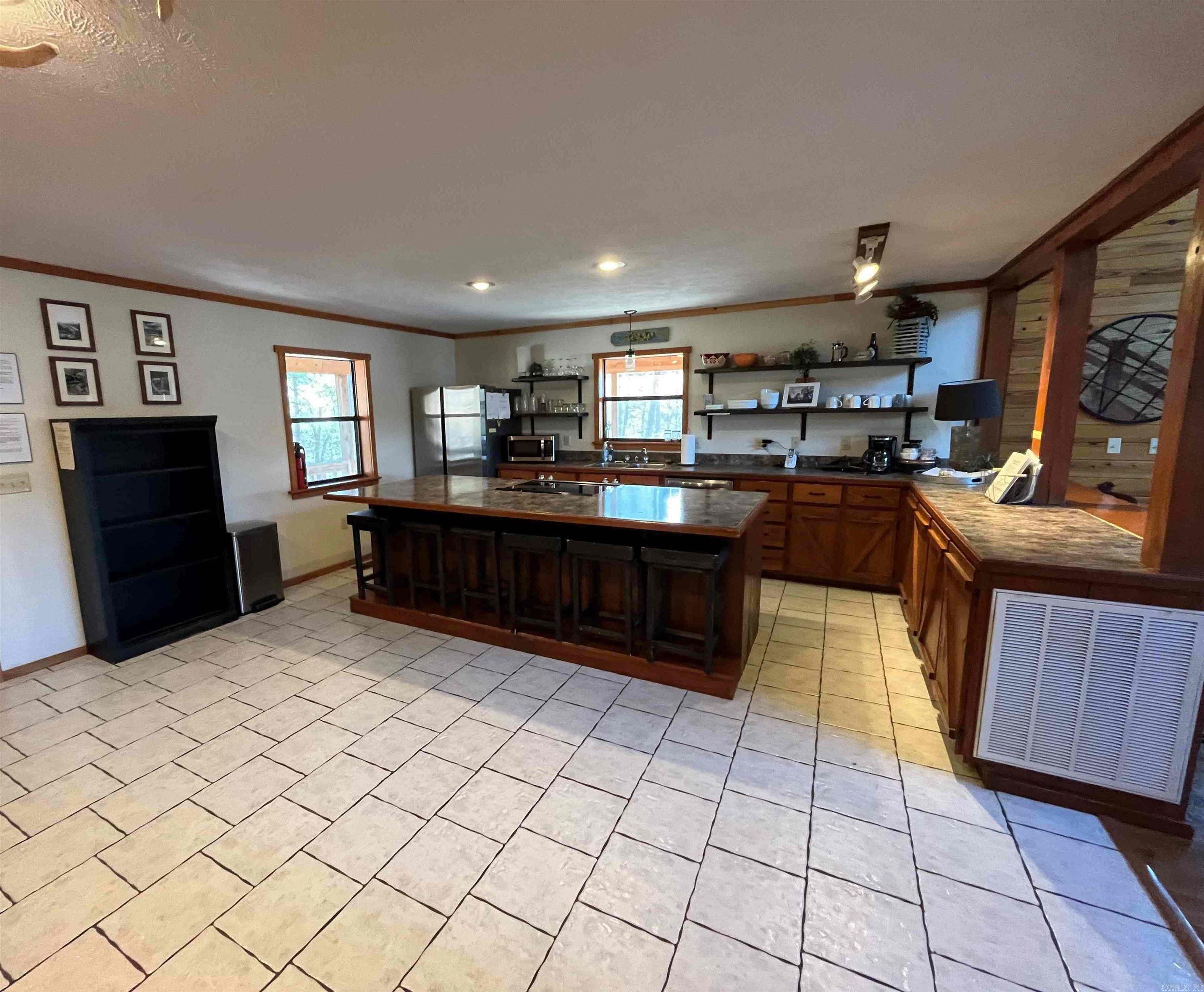 26007516 Property Photo 16