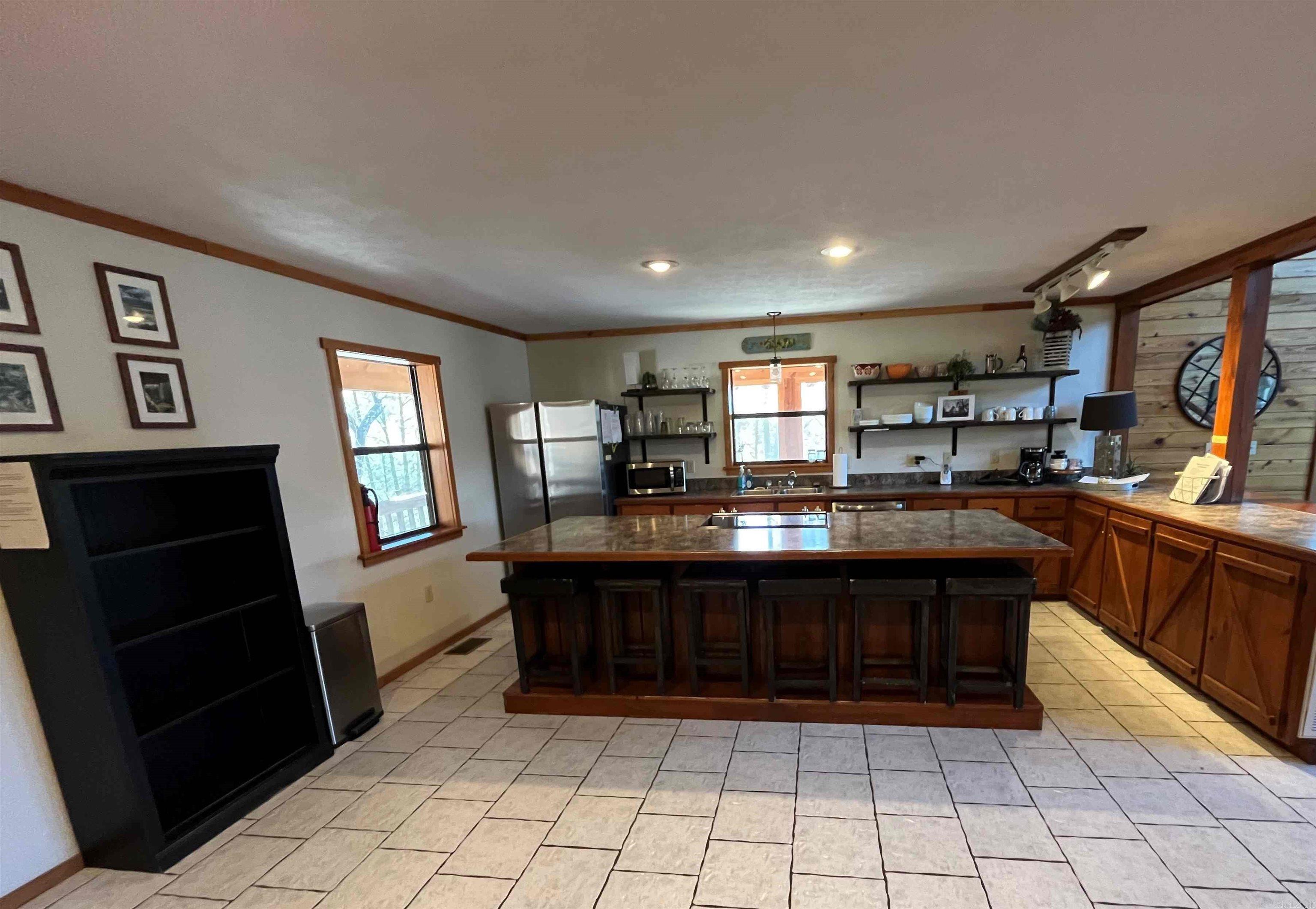26007516 Property Photo 17
