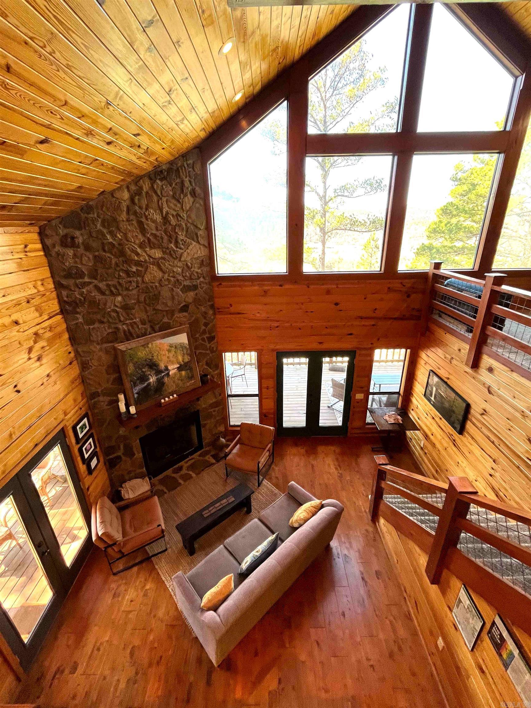 26007516 Property Photo 22
