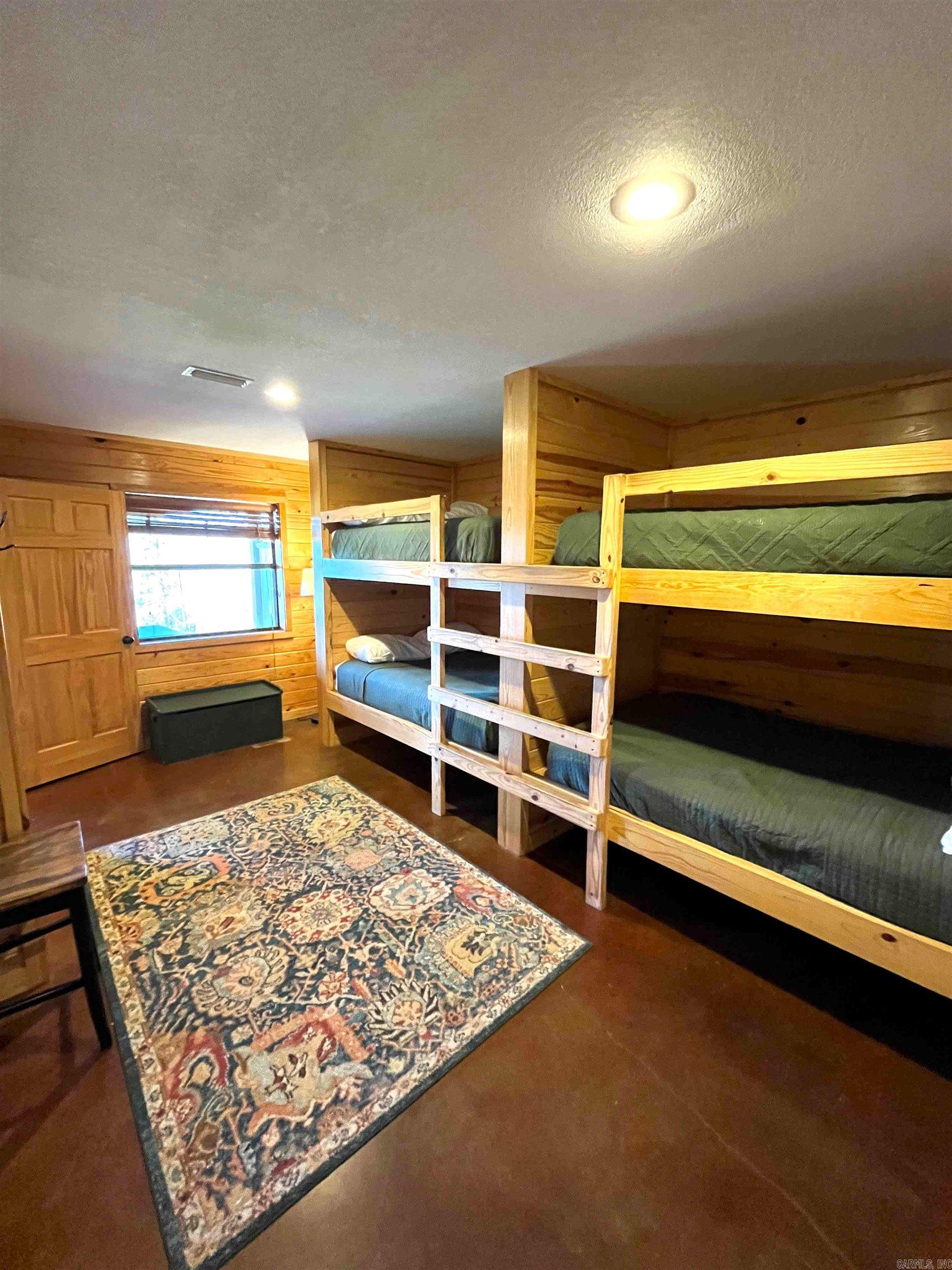 26007516 Property Photo 33