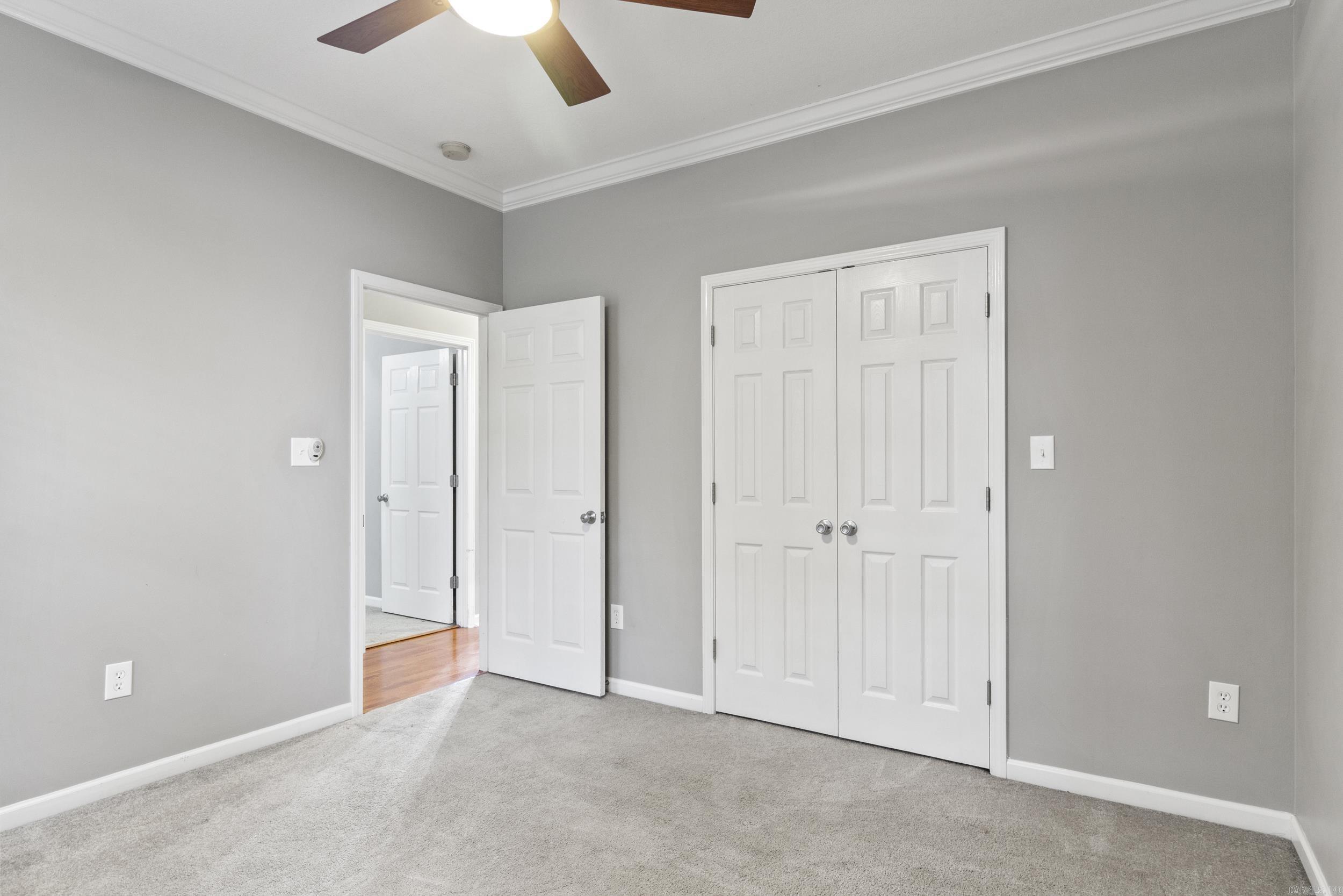1321 E Martin Drive Property Photo 21