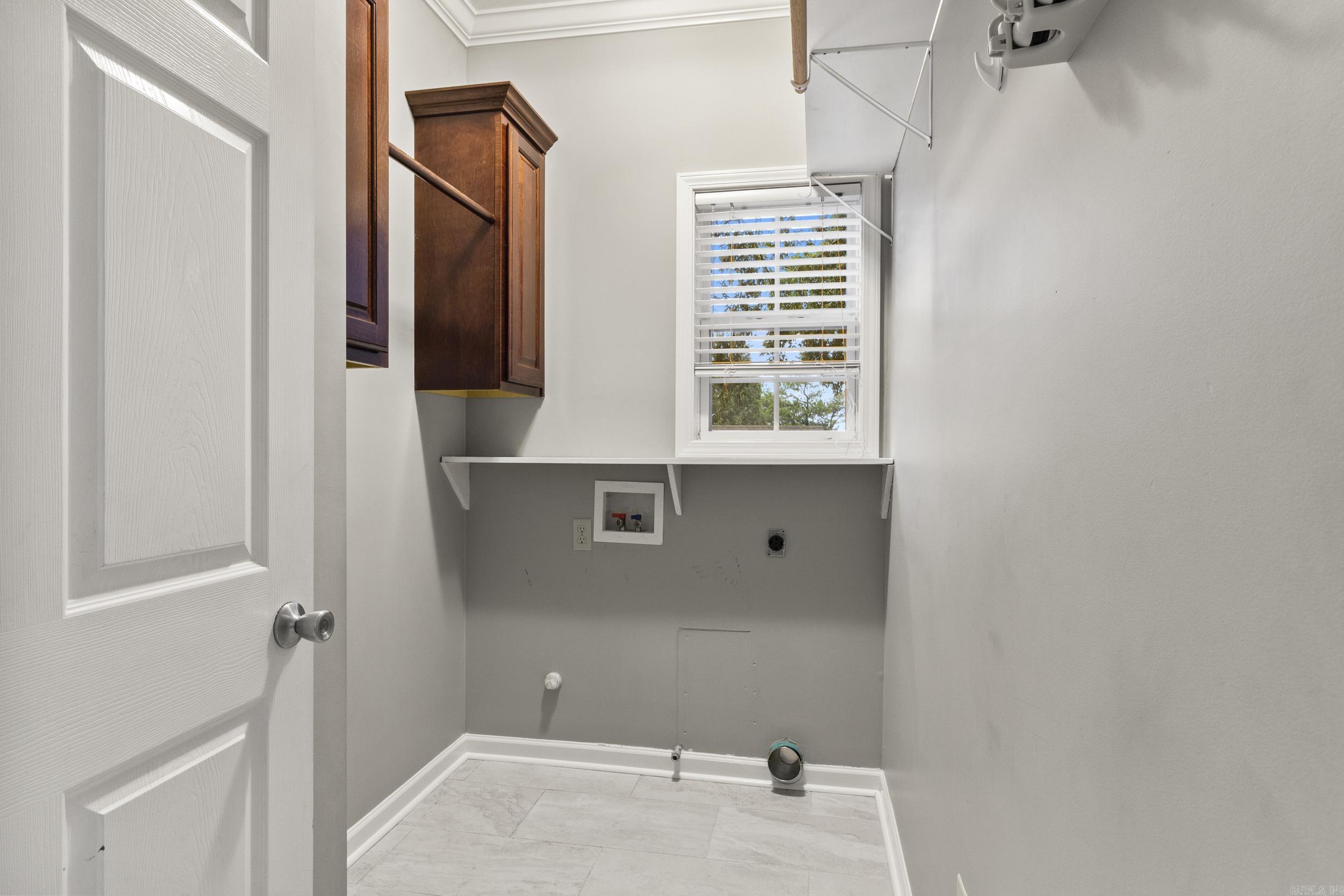 1321 E Martin Drive Property Photo 29