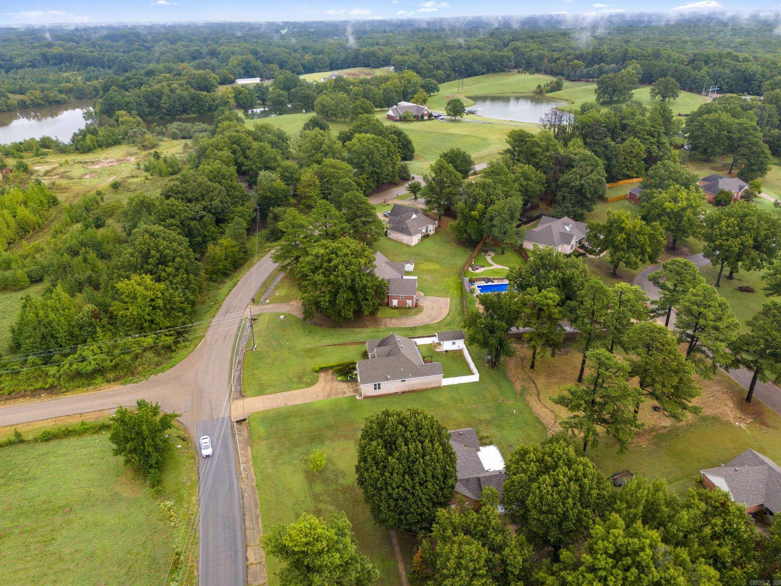 1321 E Martin Drive Property Photo 38