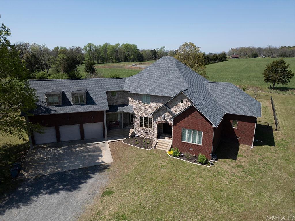 198 Rue Drive Property Photo 2
