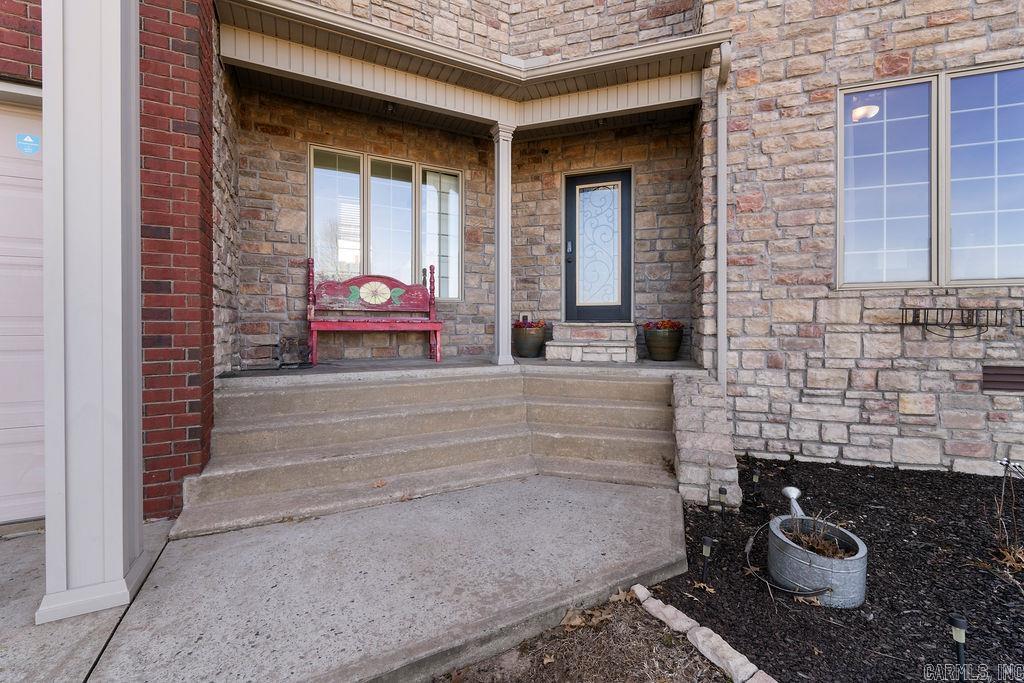 198 Rue Drive Property Photo 4