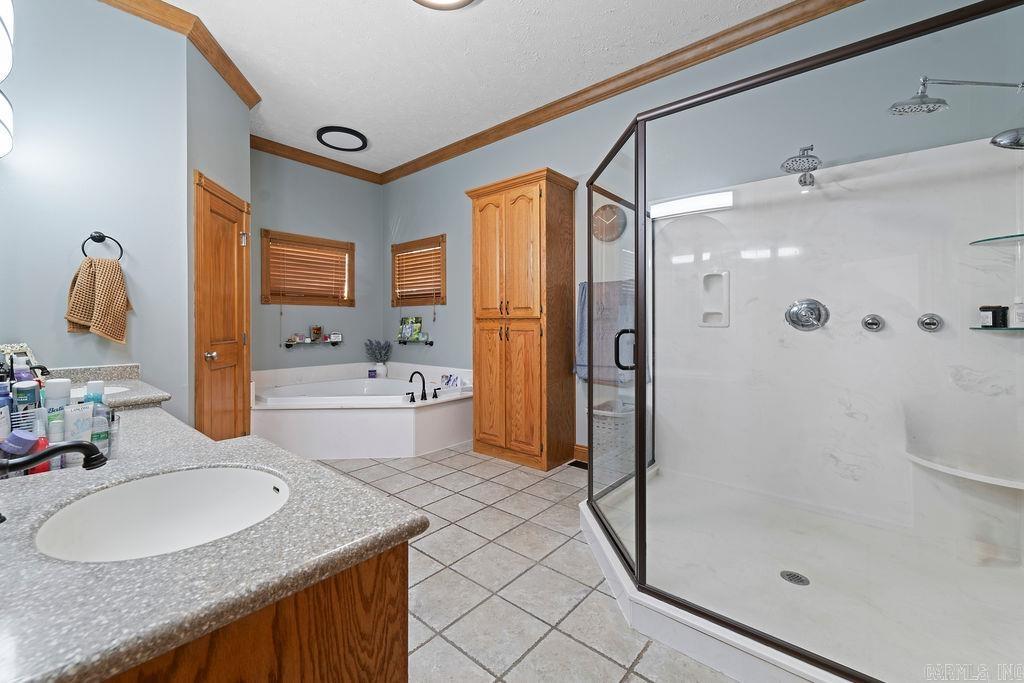 198 Rue Drive Property Photo 17