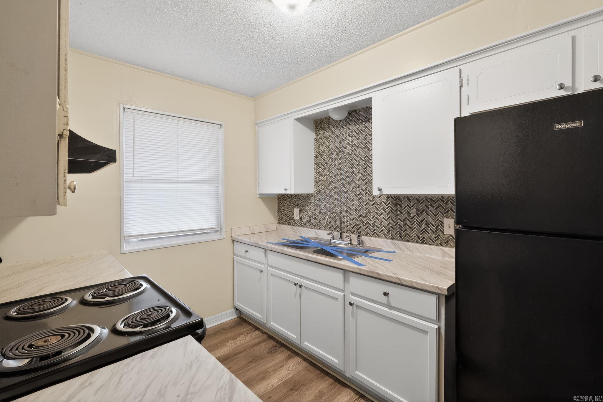 6 Wagon Circle Property Photo 13