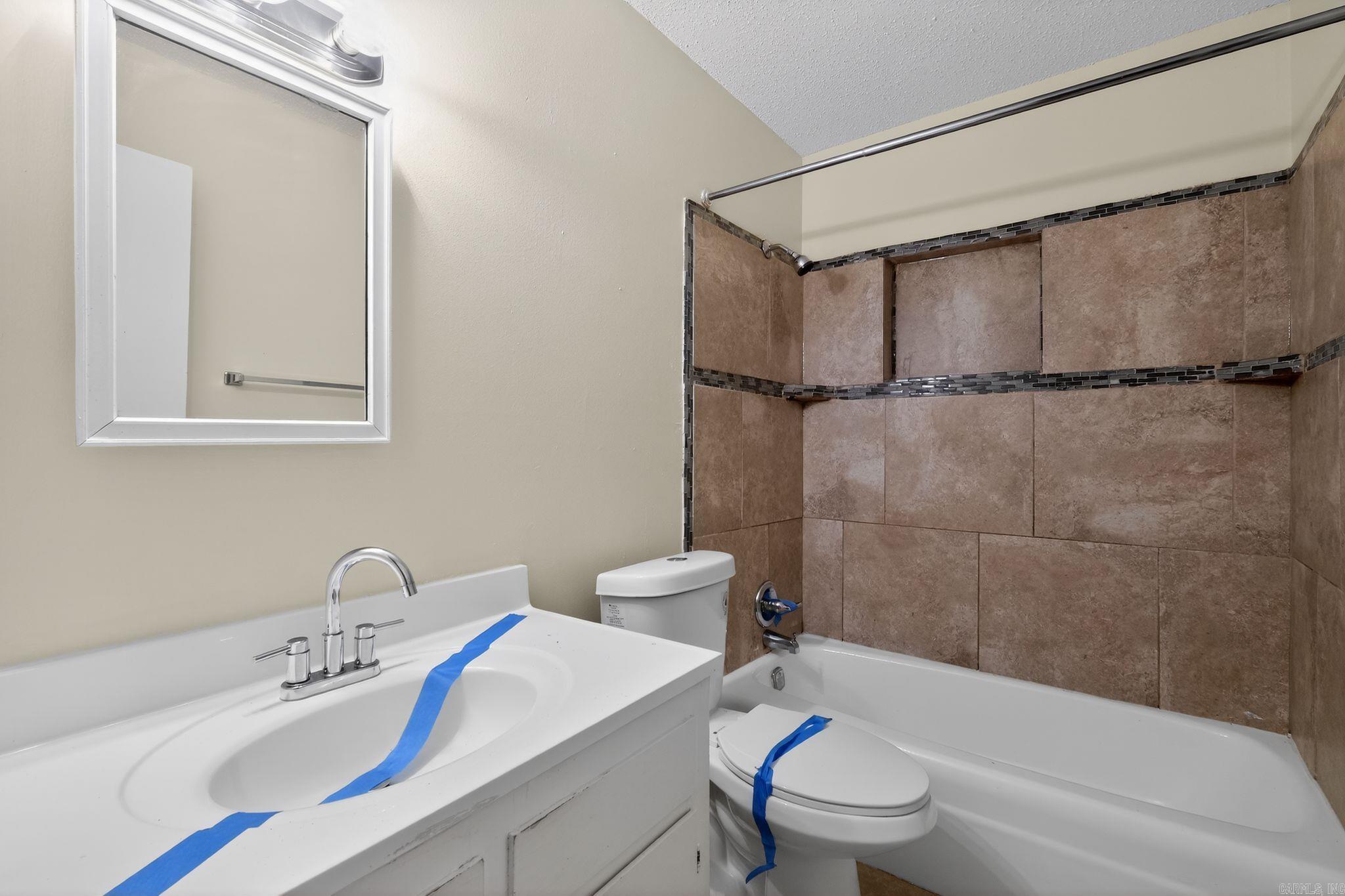 6 Wagon Circle Property Photo 20