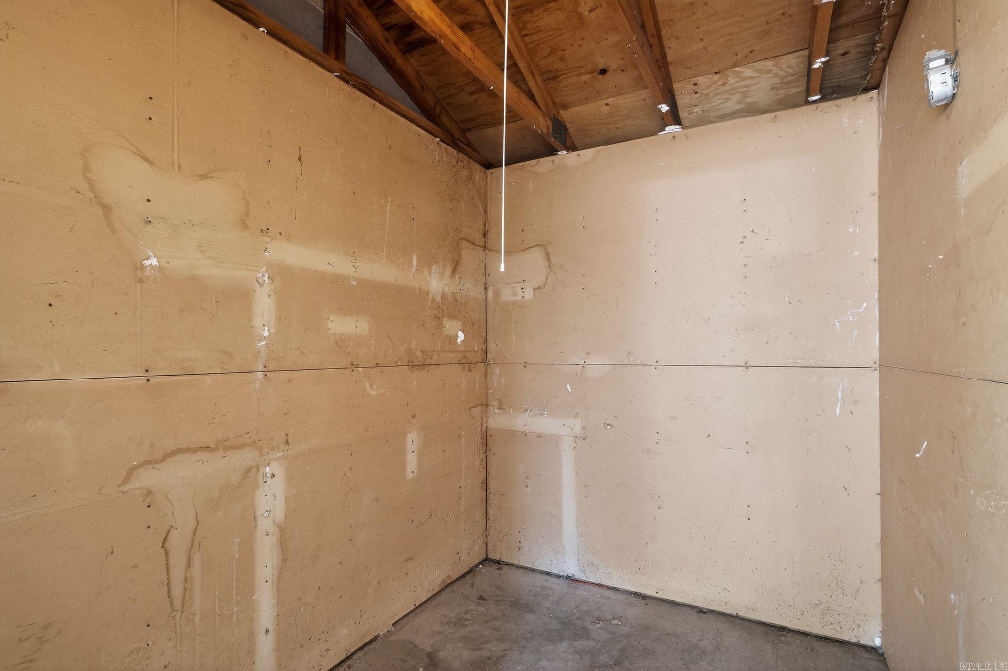 6 Wagon Circle Property Photo 21
