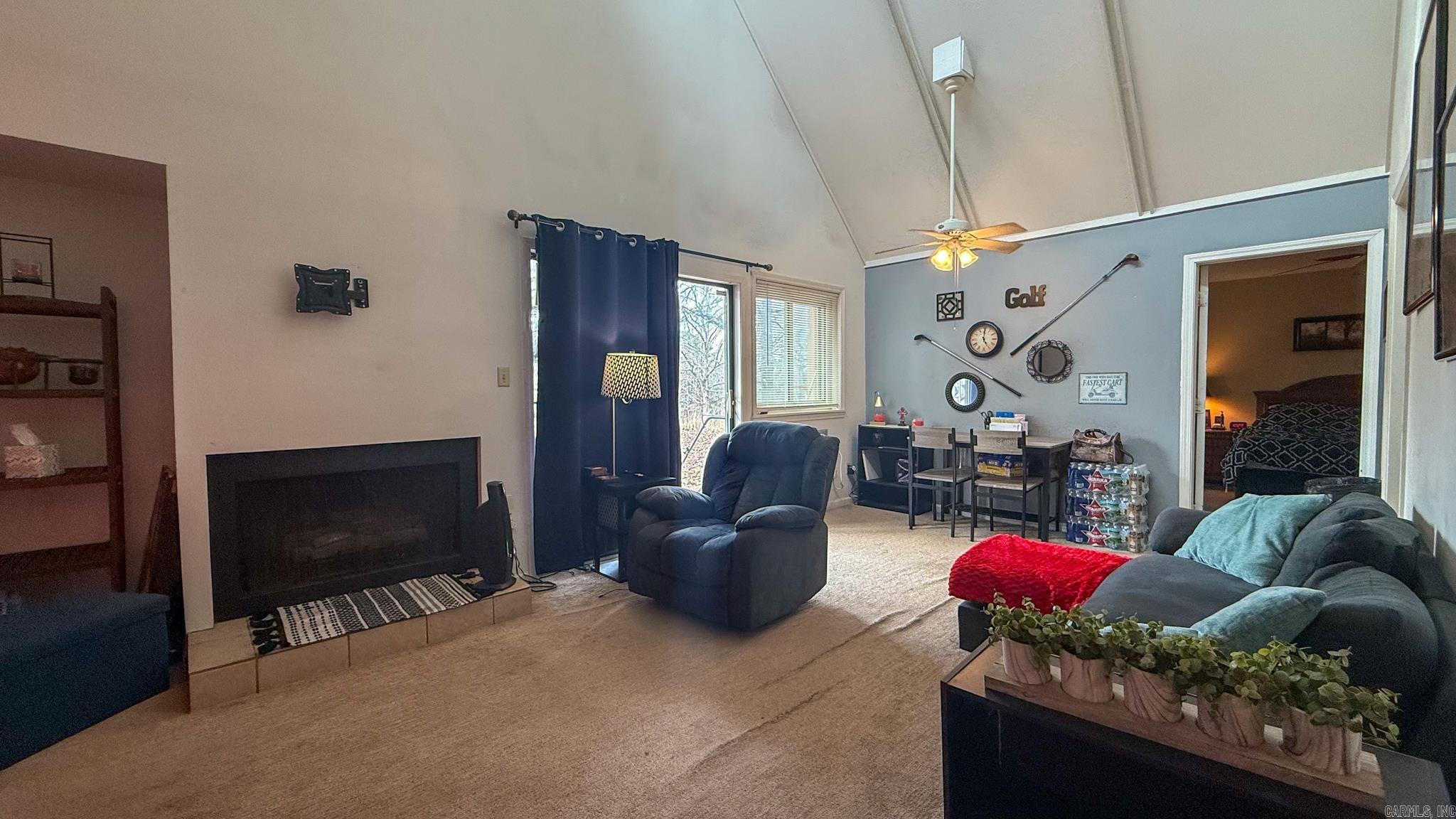 108 Shadow Ridge Loop Property Photo 14