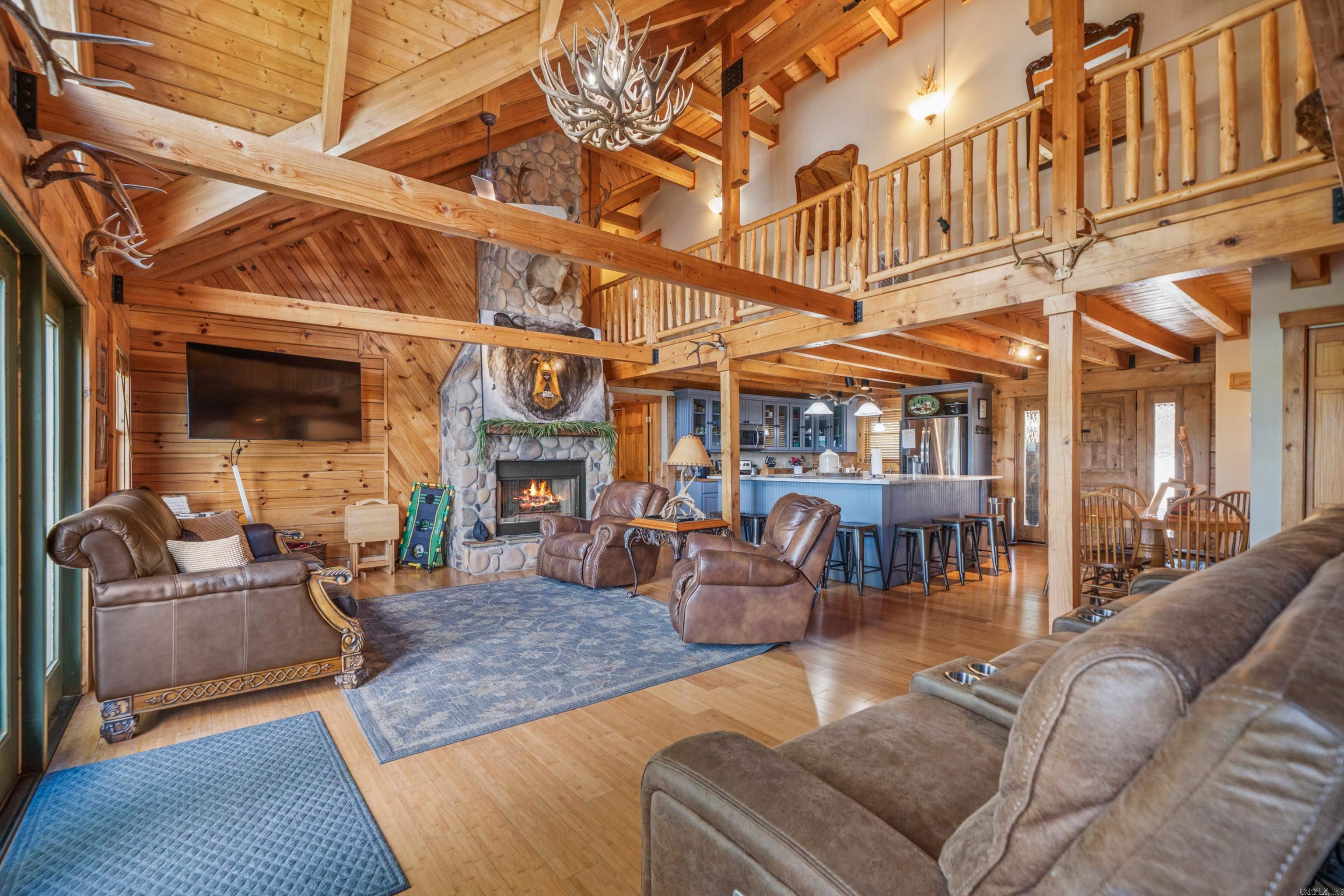 1415 Lakeshore Drive Property Photo 1