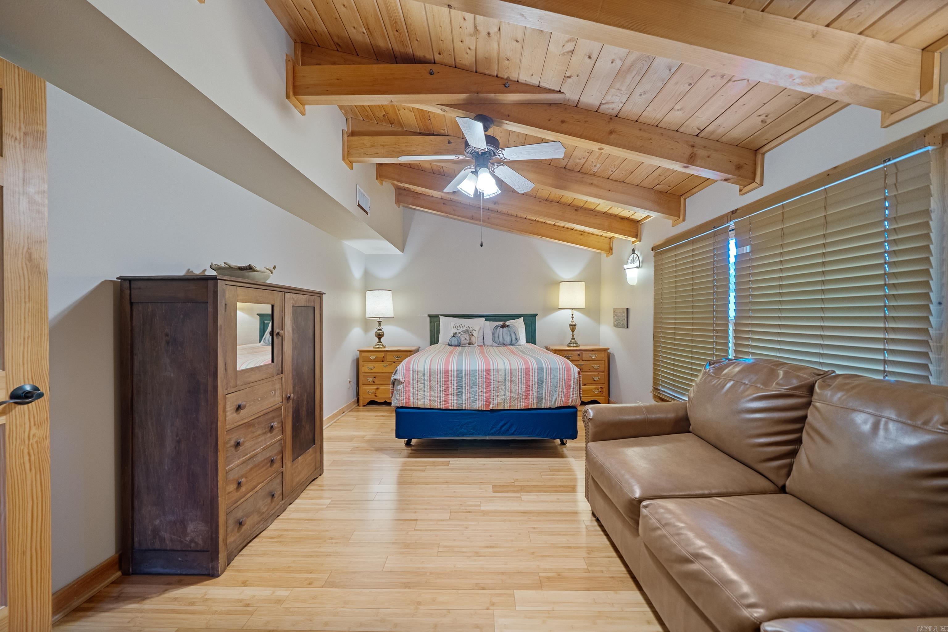 1415 Lakeshore Drive Property Photo 28