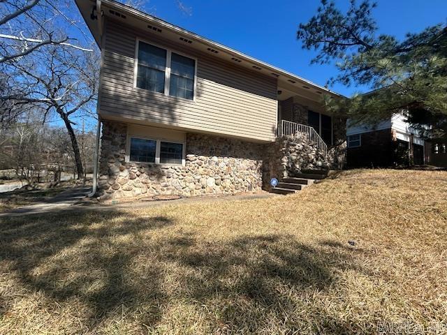6112 Evergreen Drive Property Photo 2