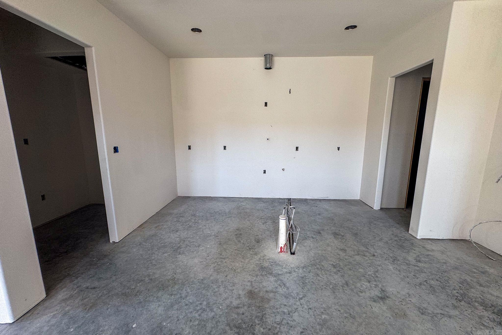 32 Corlay Drive Property Photo 6