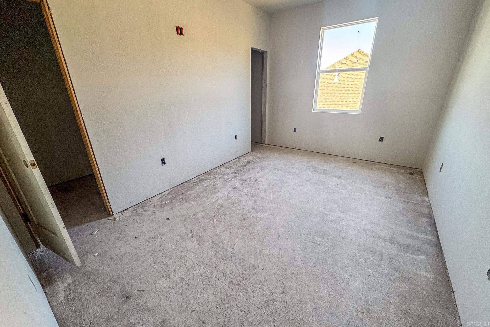 32 Corlay Drive Property Photo 11