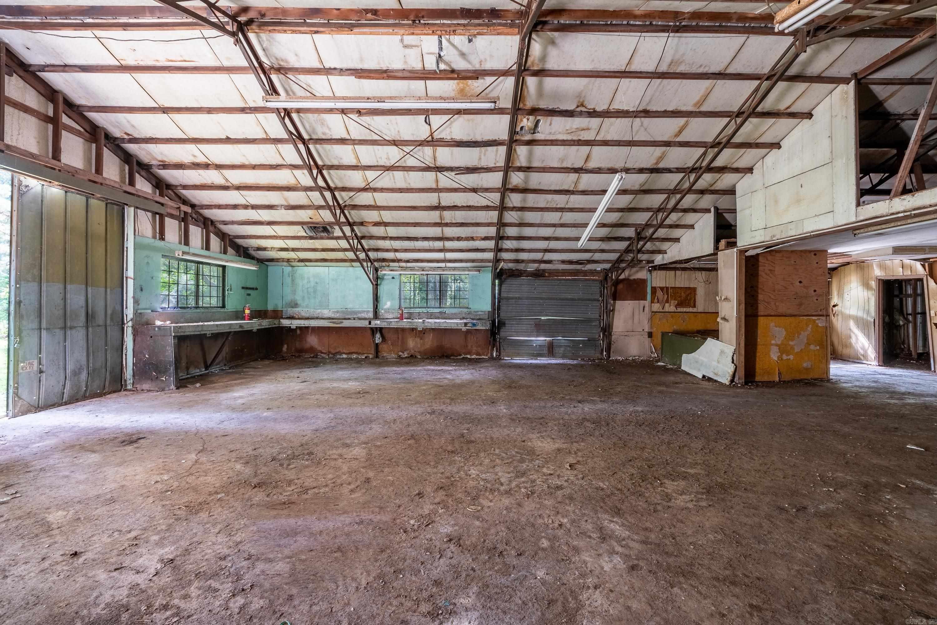 6019 Old Highway 67 Property Photo 1