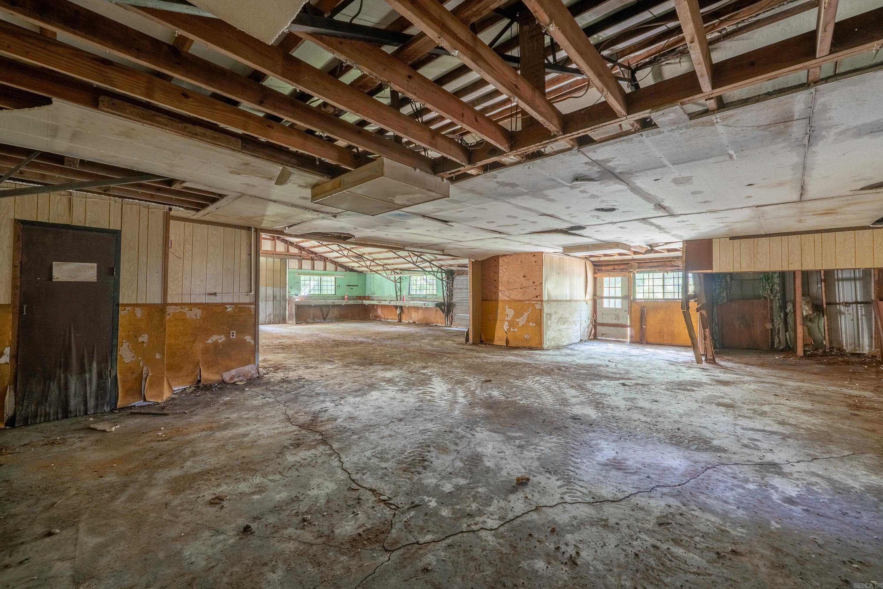 6019 Old Highway 67 Property Photo 3