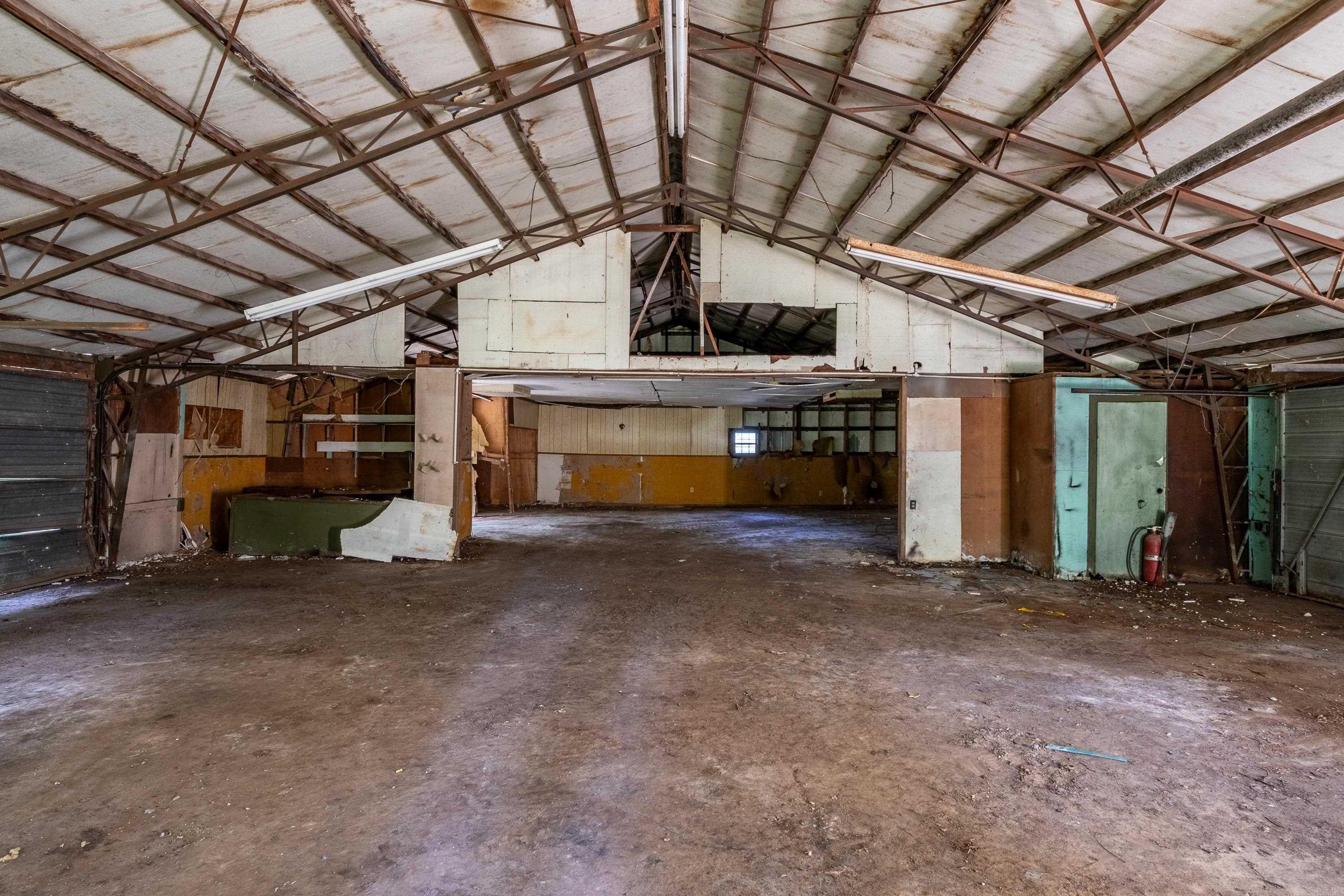 6019 Old Highway 67 Property Photo 4