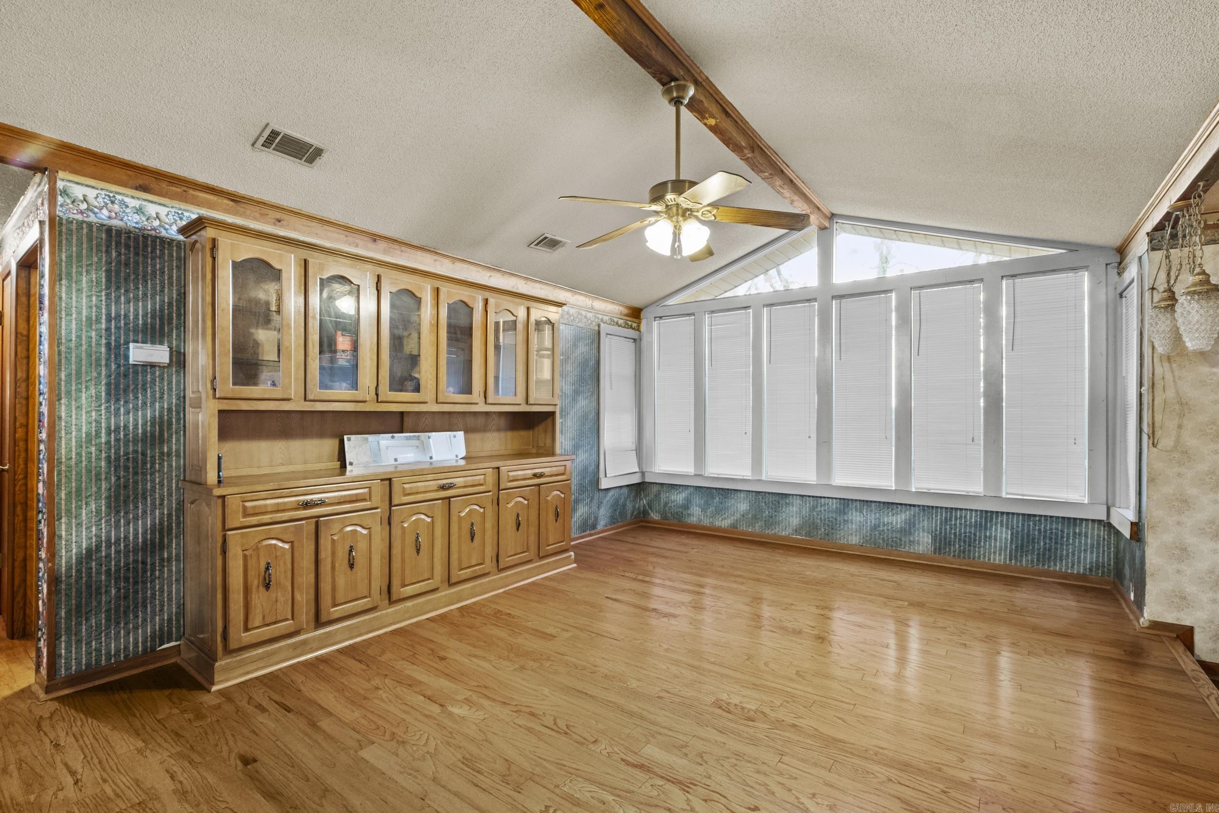 6808 Pryer Lane Property Photo 12