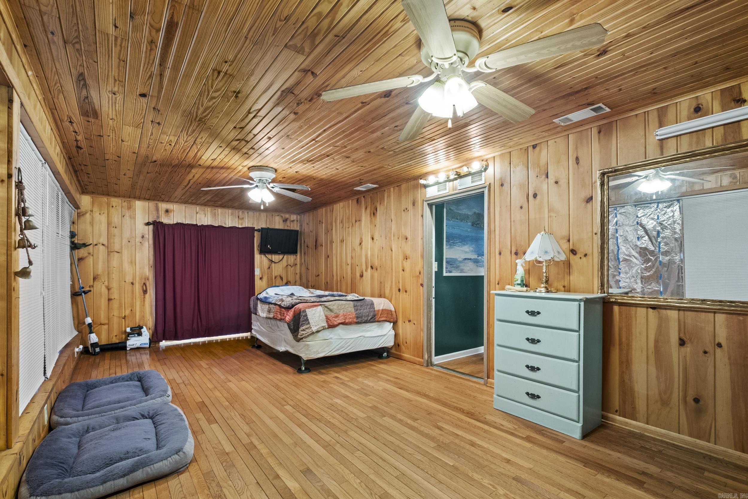 6808 Pryer Lane Property Photo 14