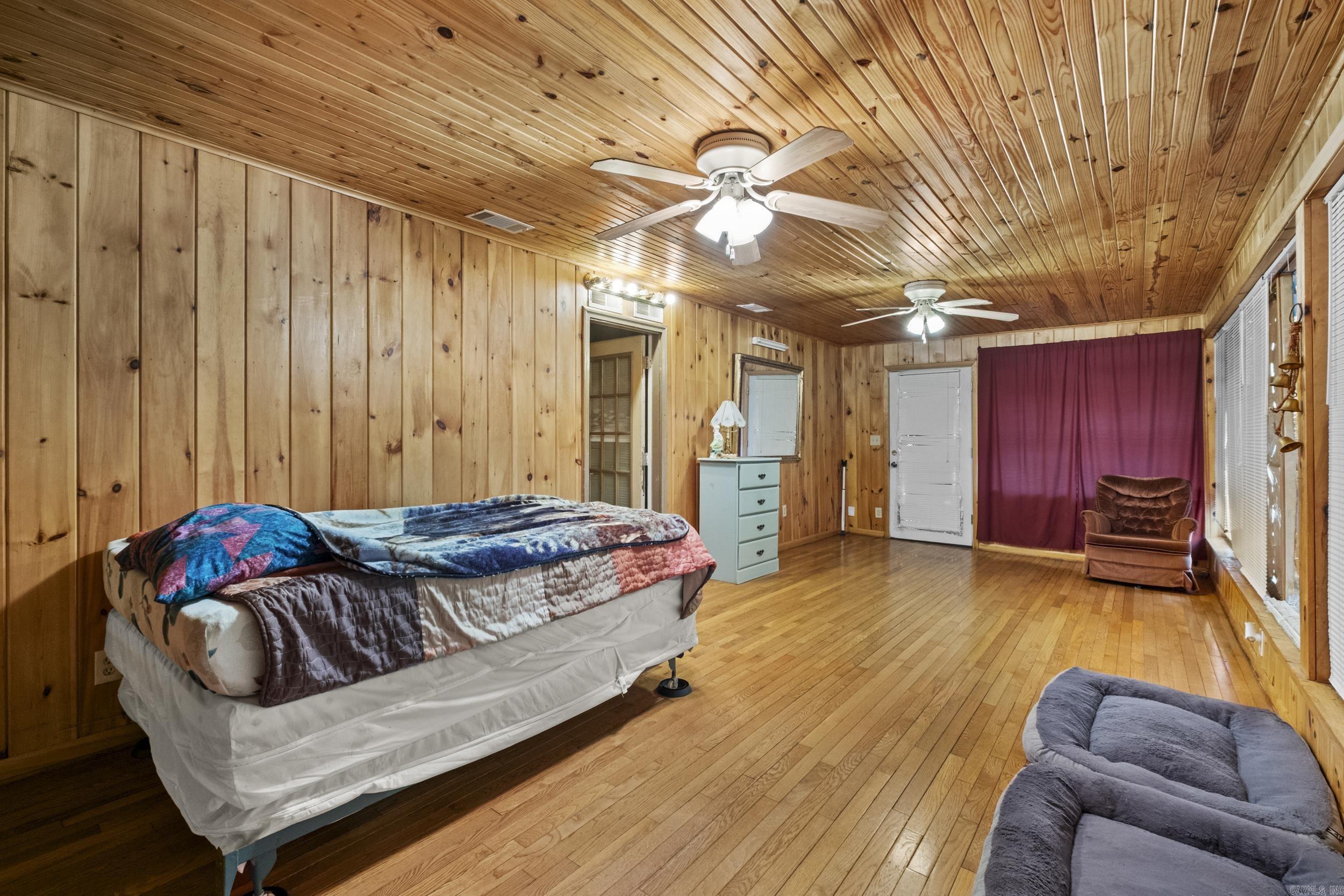 6808 Pryer Lane Property Photo 15