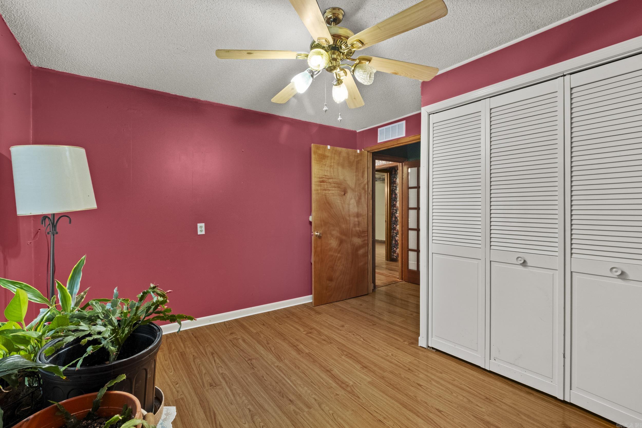 6808 Pryer Lane Property Photo 18