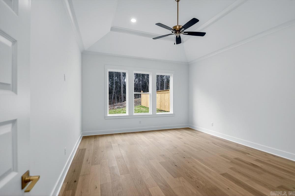 135 Calion Court Property Photo 21