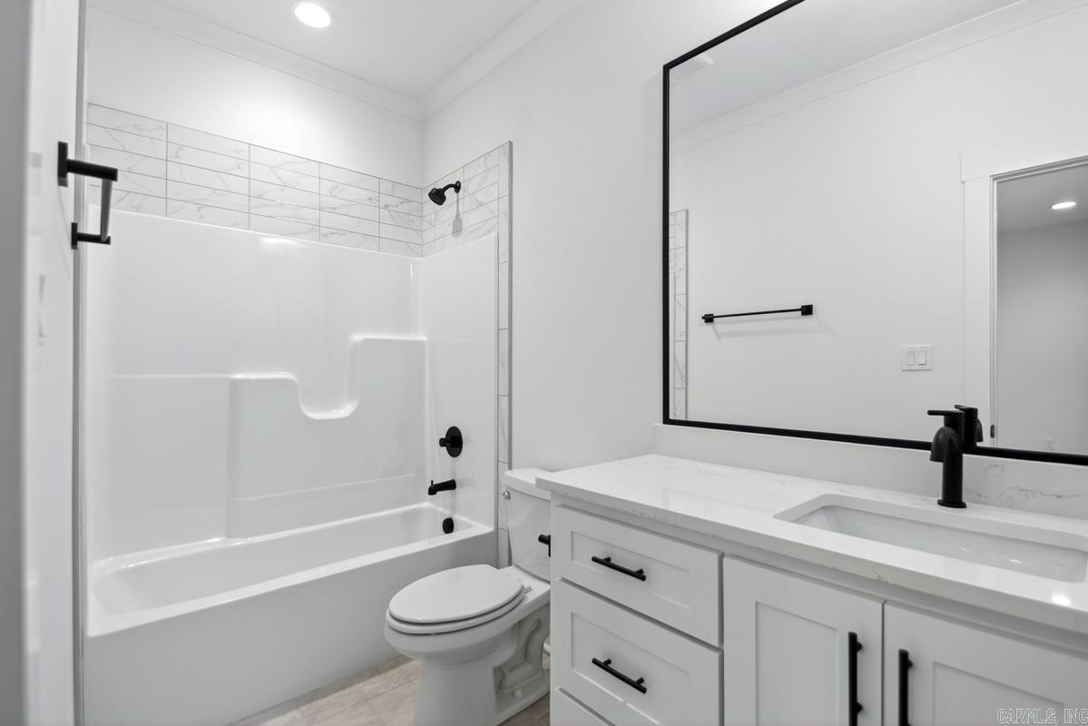 135 Calion Court Property Photo 39