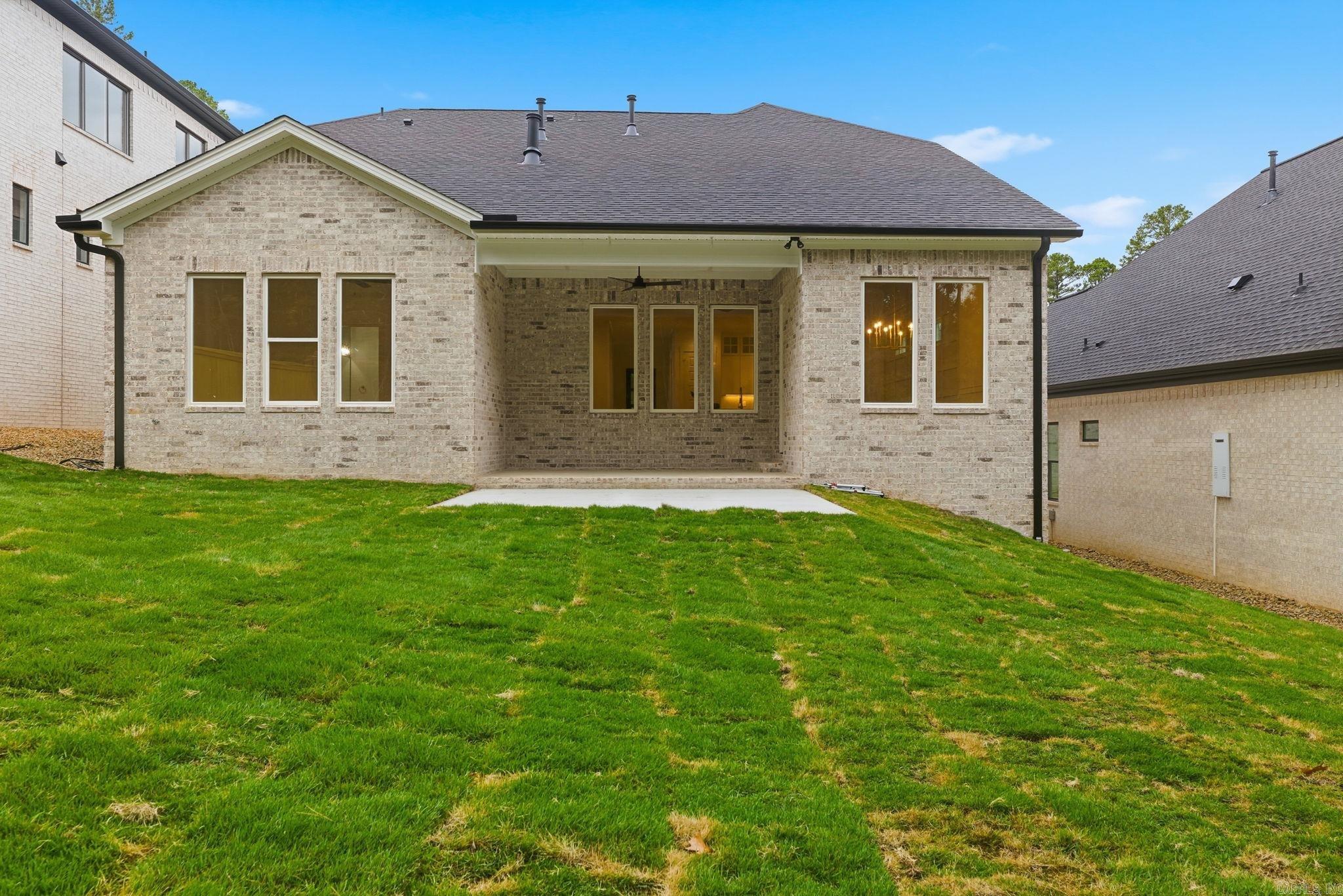 135 Calion Court Property Photo 43