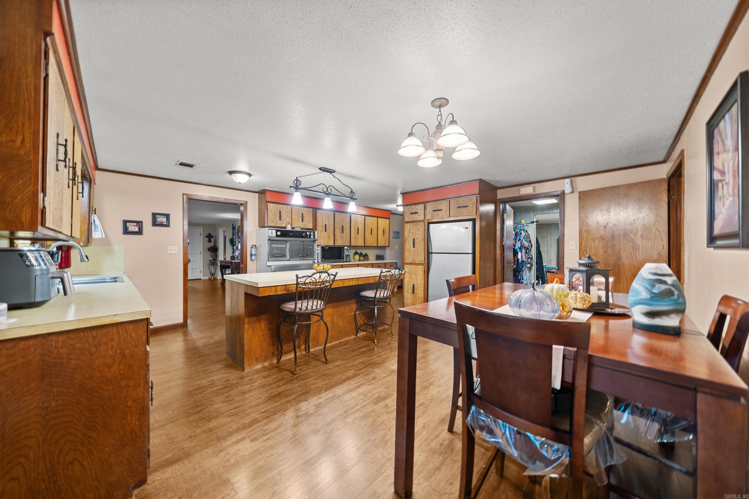 3284 Finch Road Property Photo 10
