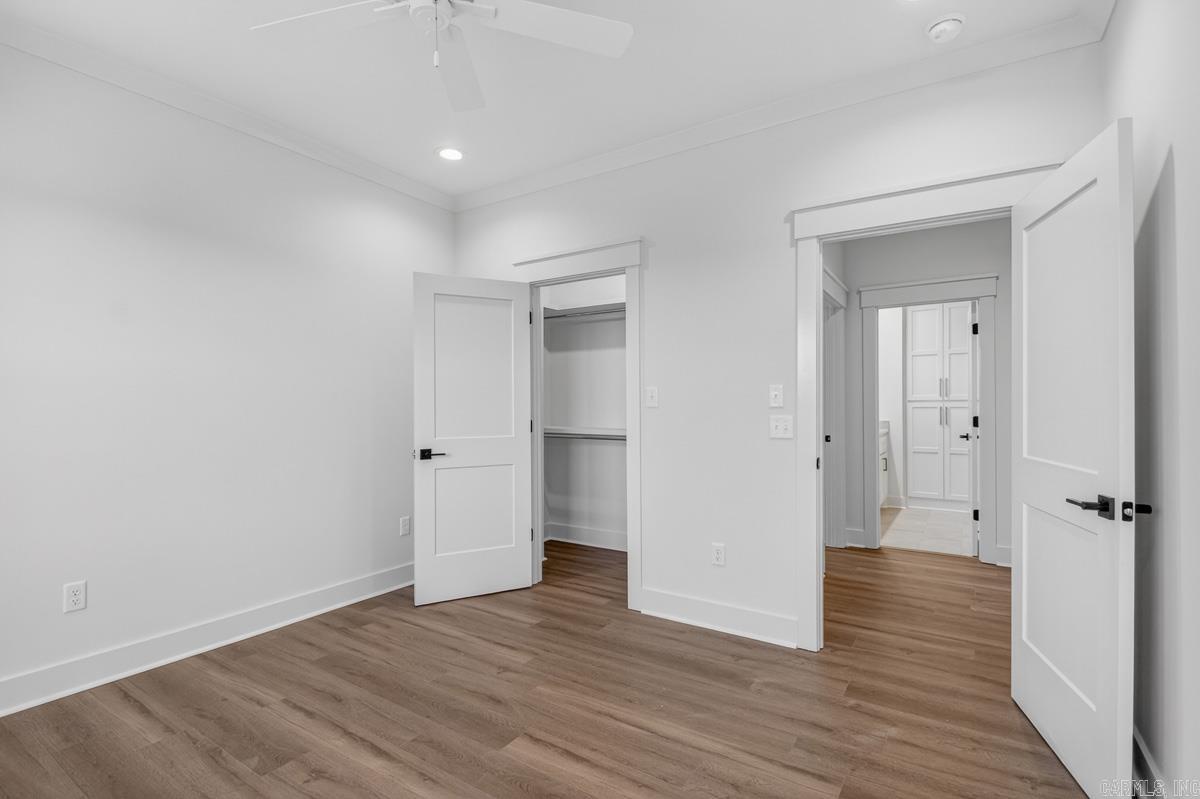 2420 Overcup Drive Property Photo 16