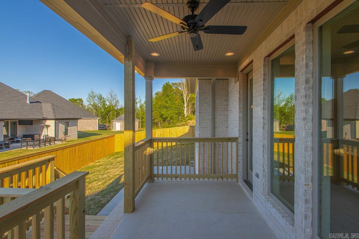 2420 Overcup Drive Property Photo 21