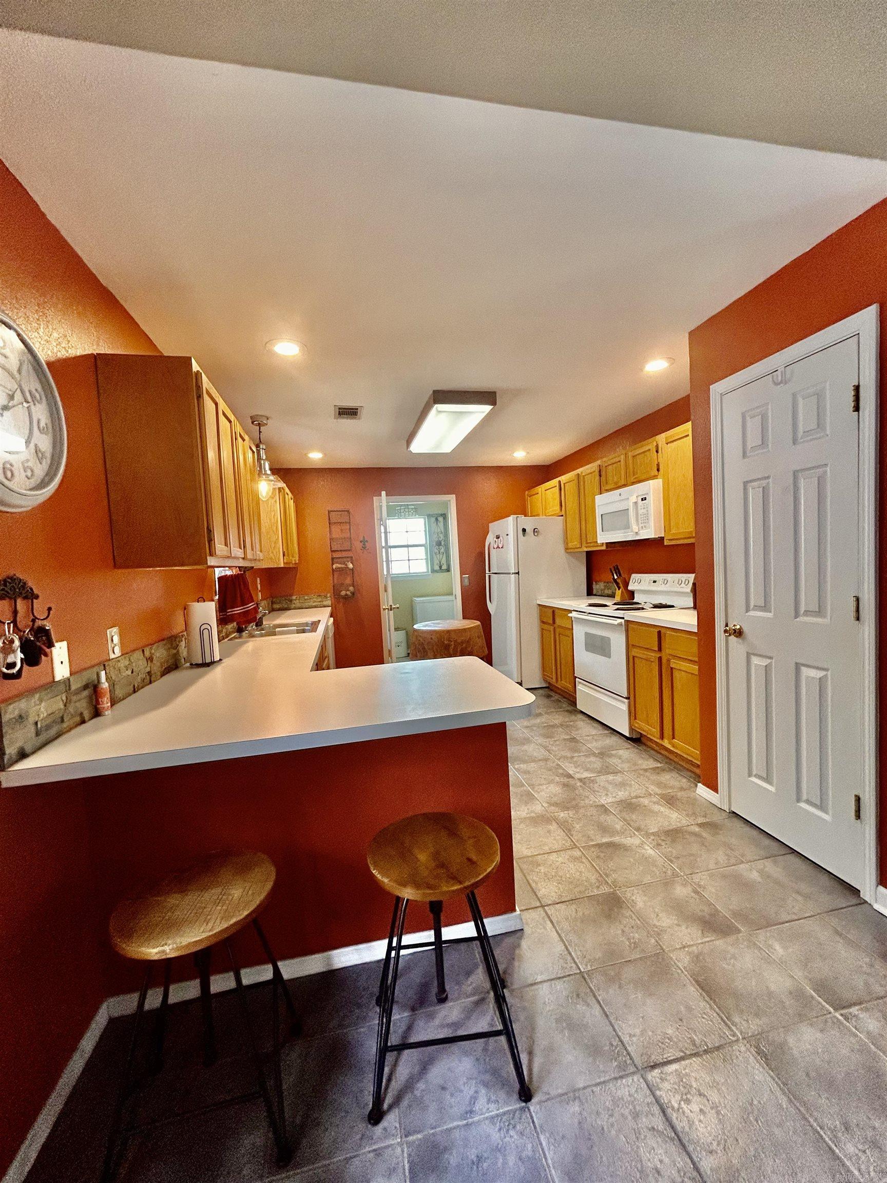103 Scotch Property Photo 5