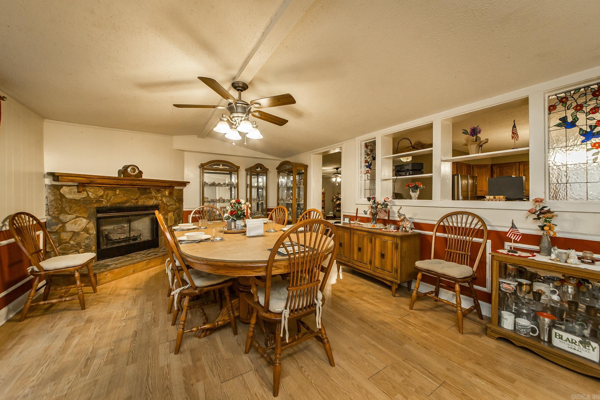 271 Trailwood Drive Property Photo 16