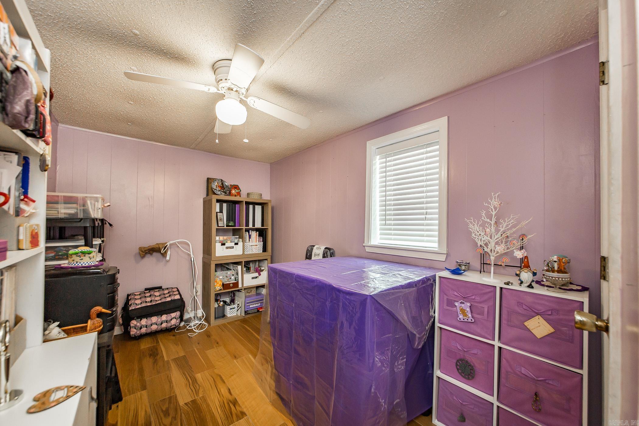 271 Trailwood Drive Property Photo 26