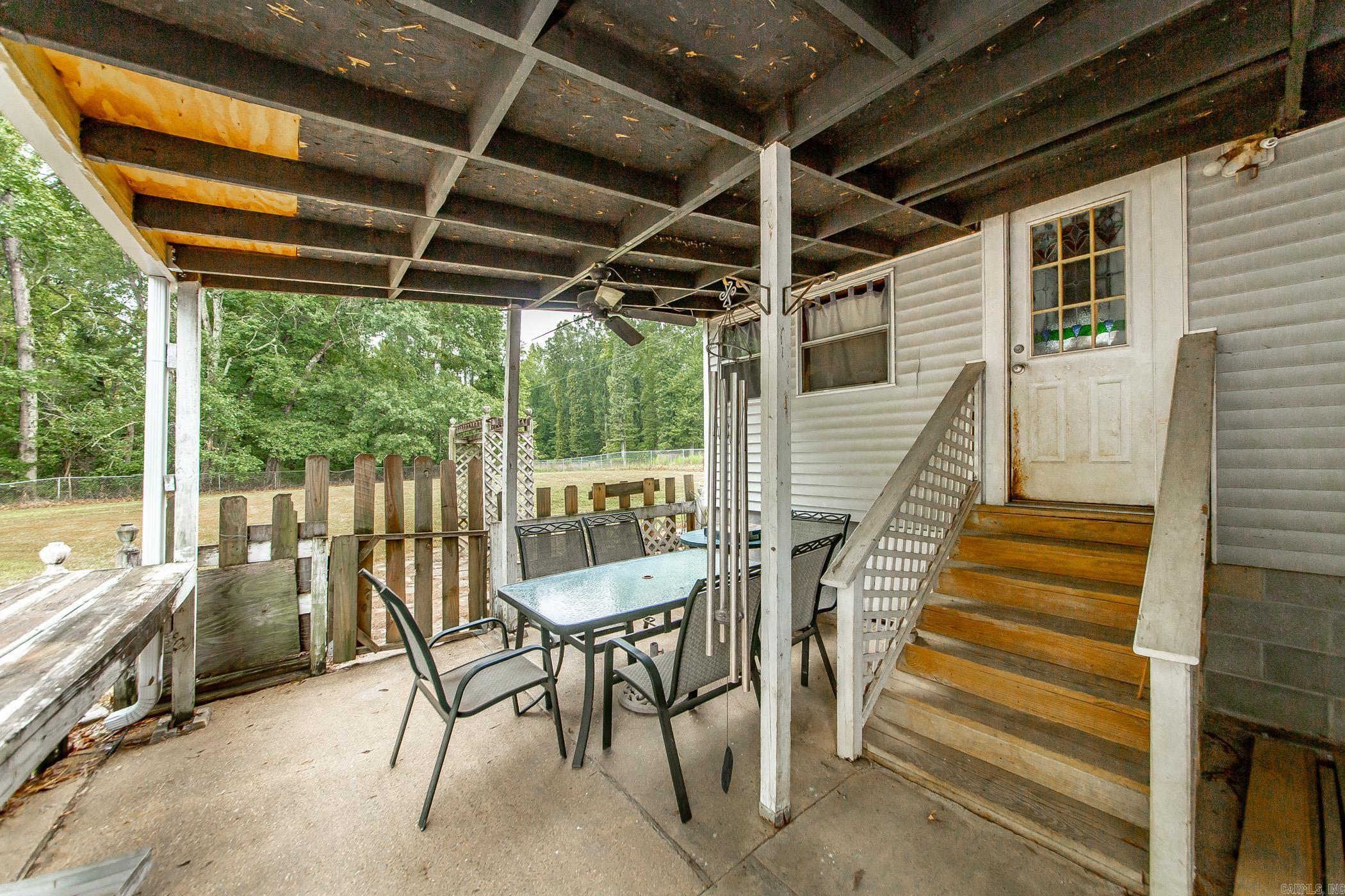 271 Trailwood Drive Property Photo 29