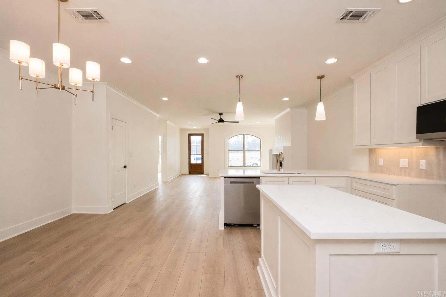 22 Driftwood Lane Property Photo 8