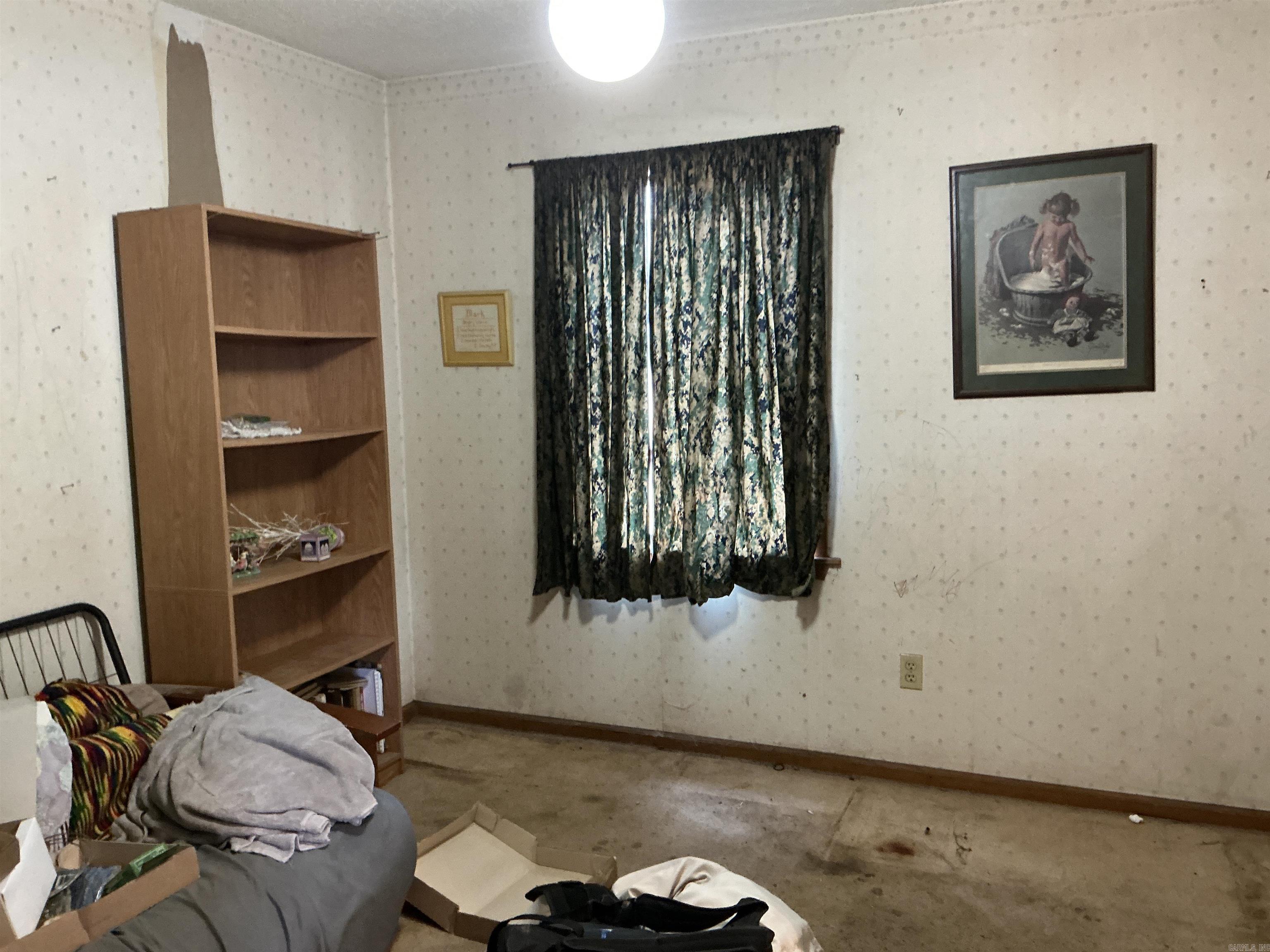 41 D & J Road Property Photo 5
