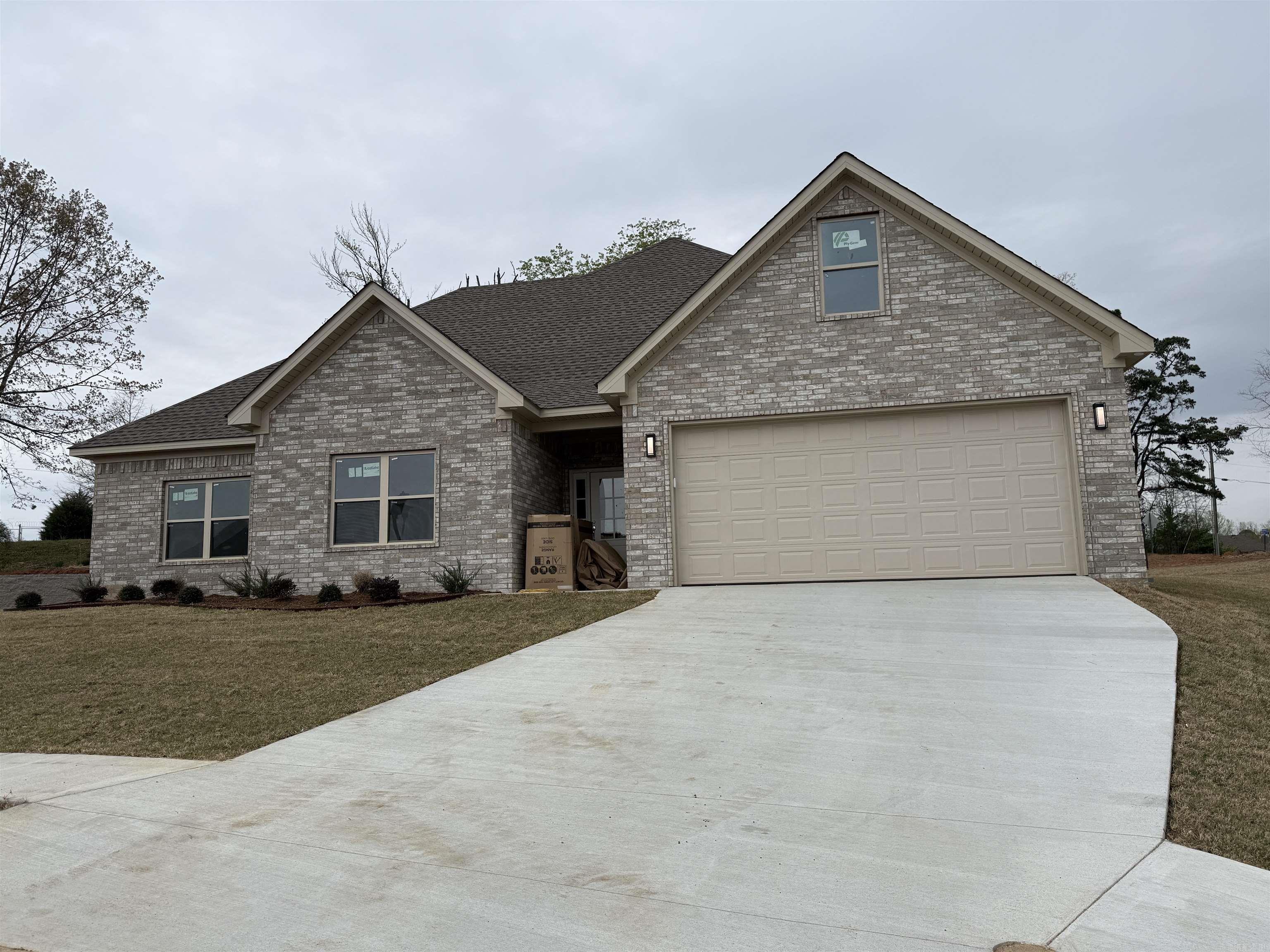 3214 Steeplechase Circle Property Photo 2
