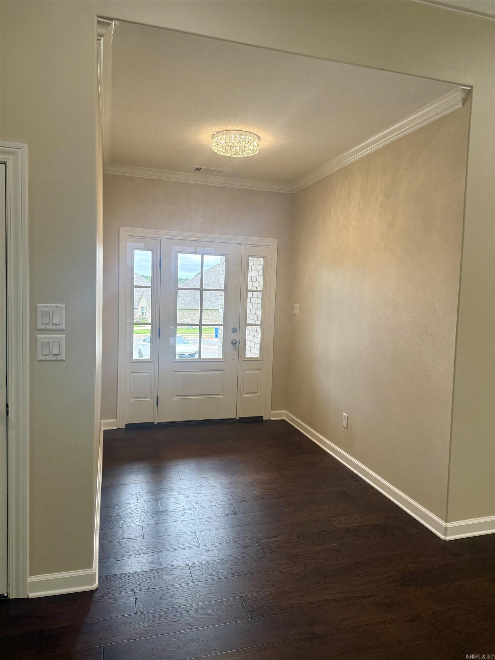 3214 Steeplechase Circle Property Photo 3